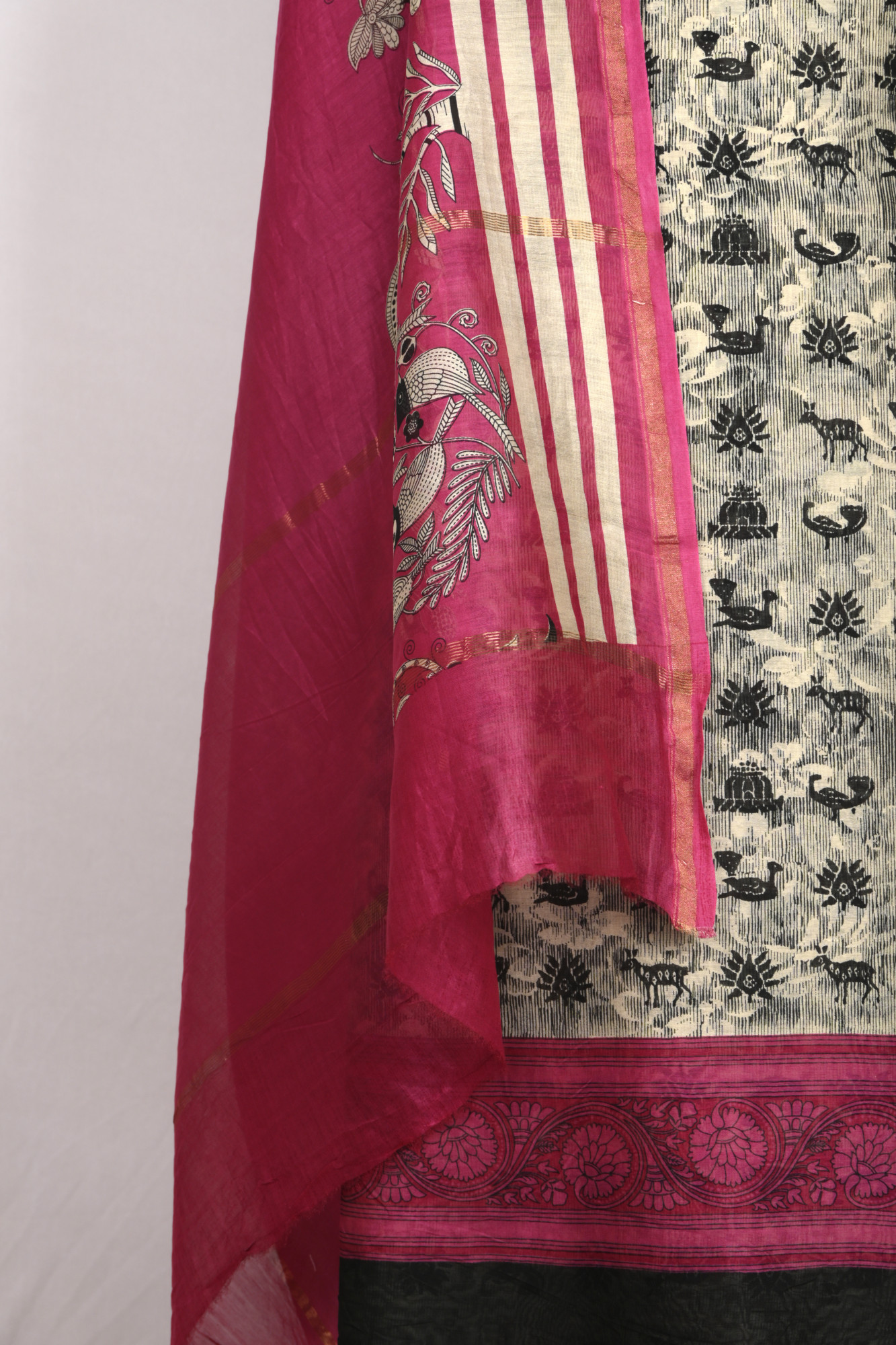 Magenta Maheshwari Beautiful Suit Set with Dupatta - 811-S151-445-119-1D