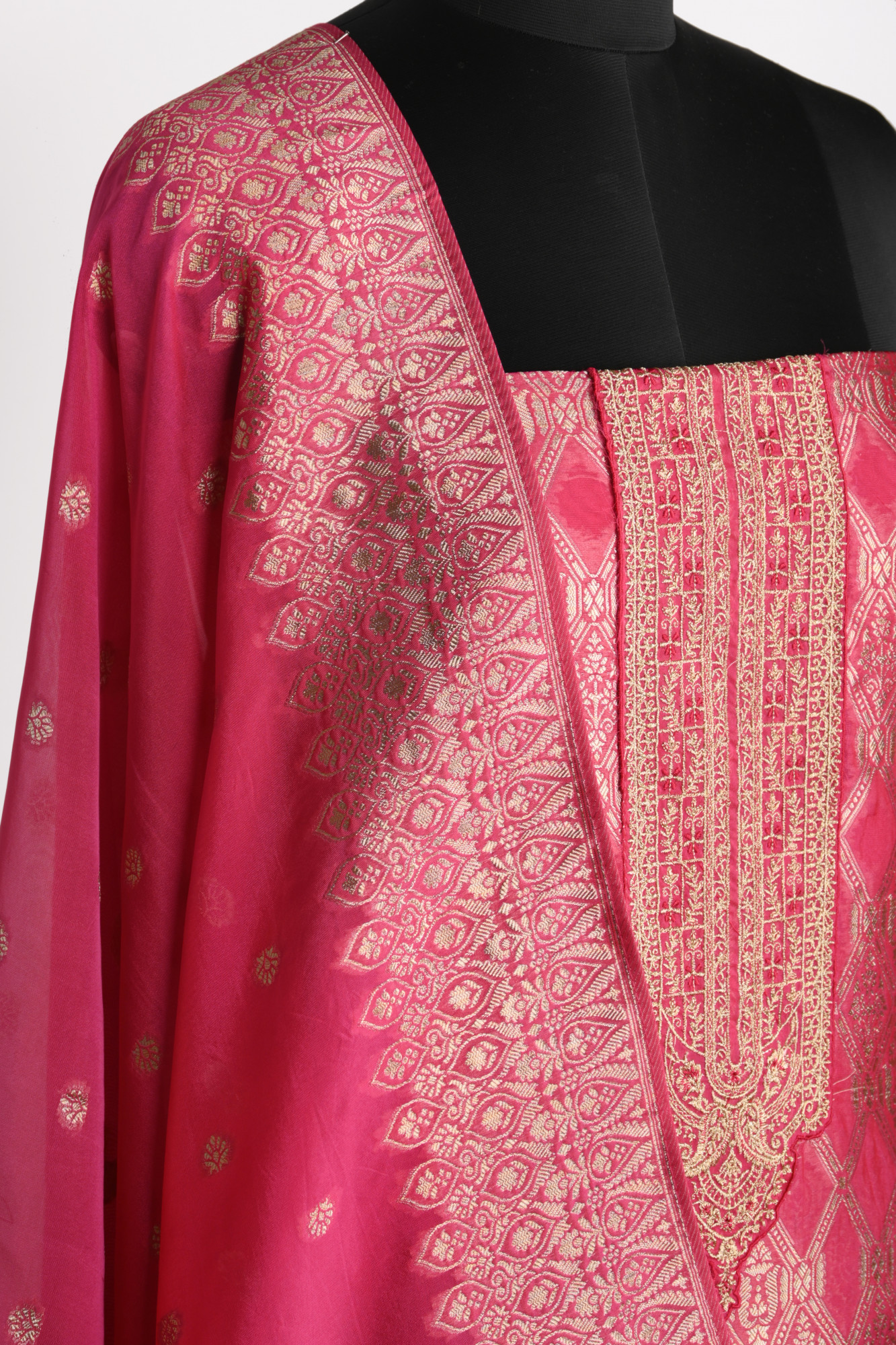 Rani Organza Beautiful Suit Set with Dupatta - 131-KE11244C