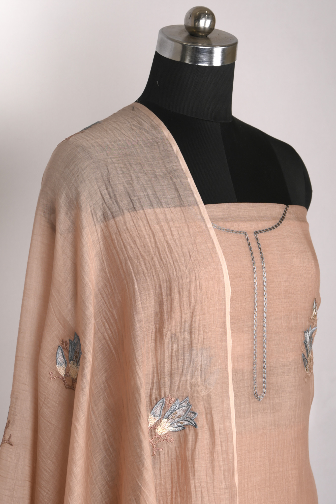 Peach Mul Cotton Beautiful Suit Set with Dupatta - 996-MCHEMB1107