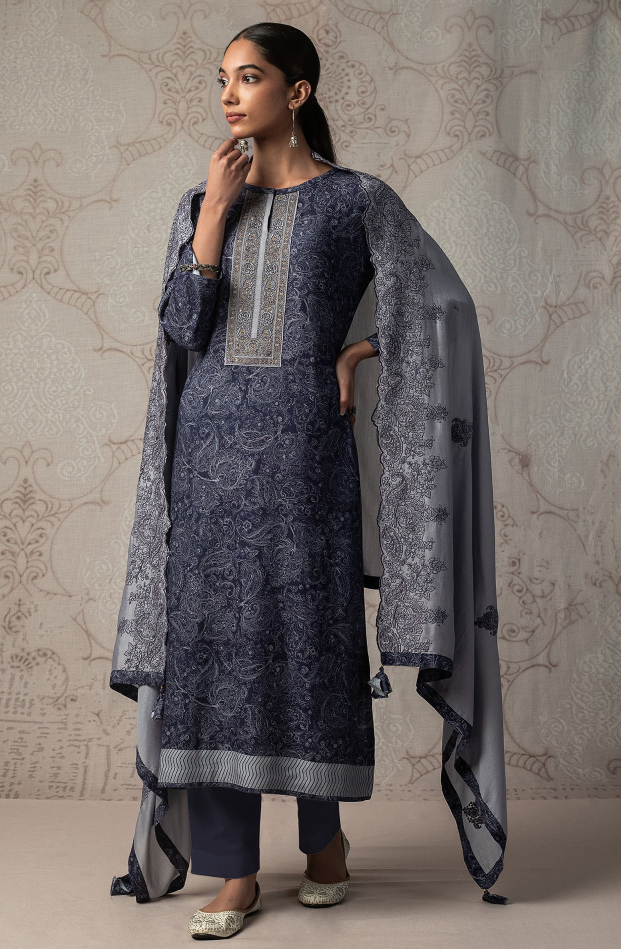 Blue Pashmina Suit Set with Pashmina Dupatta - R157-SPR2482A