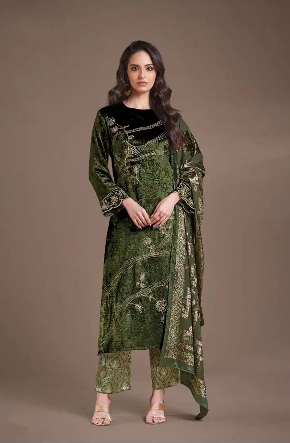 Green Pure Viscose Velvet Suit with Dupatta - RIT8851C