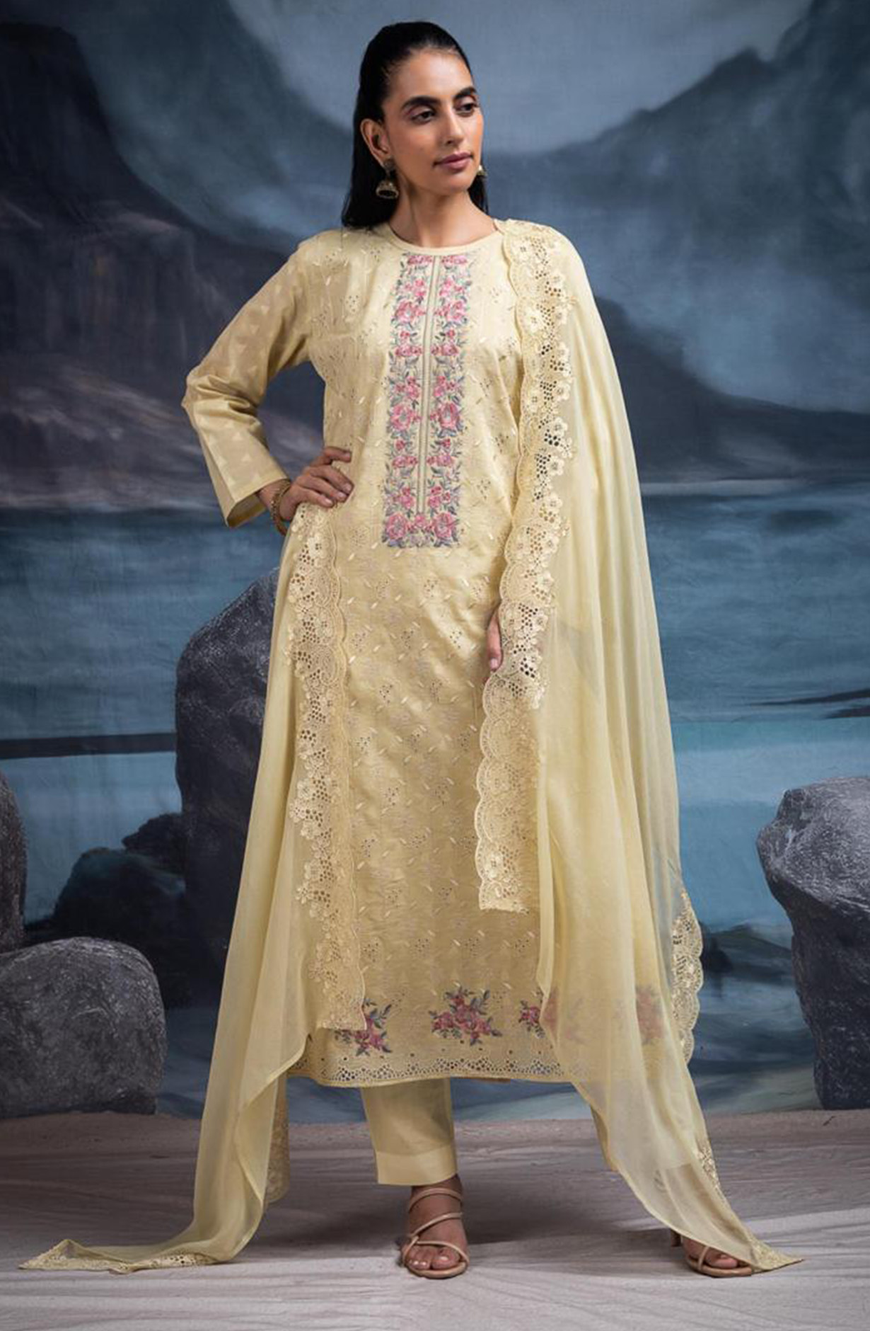 Yellow Pure Cotton Butta Beautiful Suit Set with Dupatta - TANNSF134A