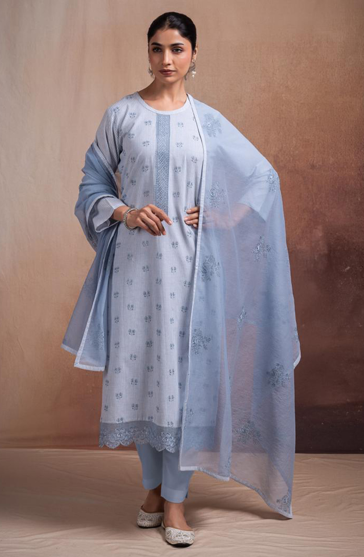Blue Pure Cotton Beautiful Suit Set with Dupatta - ANTNSF135A