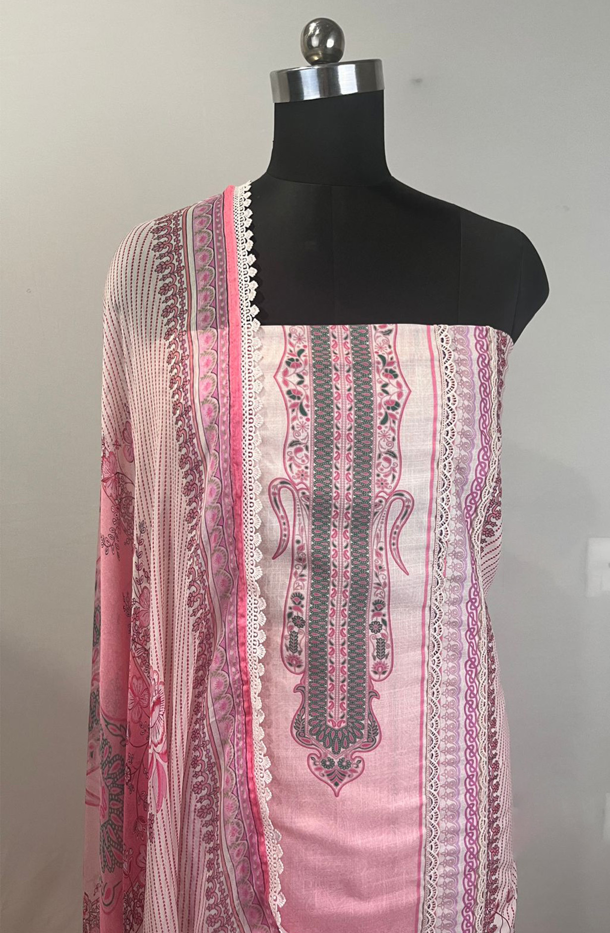 Pink Cotton Beautiful Suit Set with Dupatta - VAI2