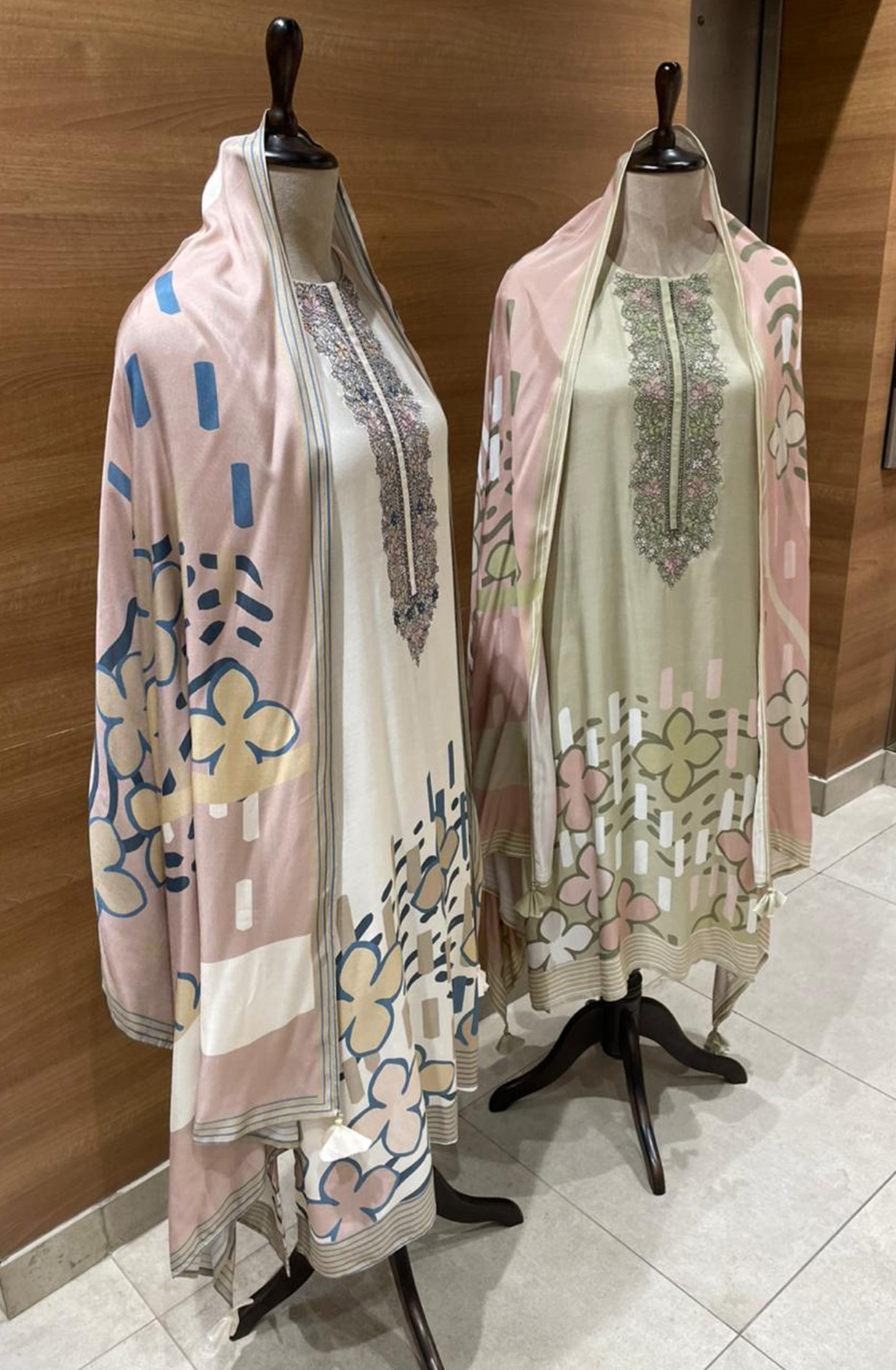 Cream Feather Muslin Printed Beautiful Suit Set with Dupatta - R157-SPR2638A