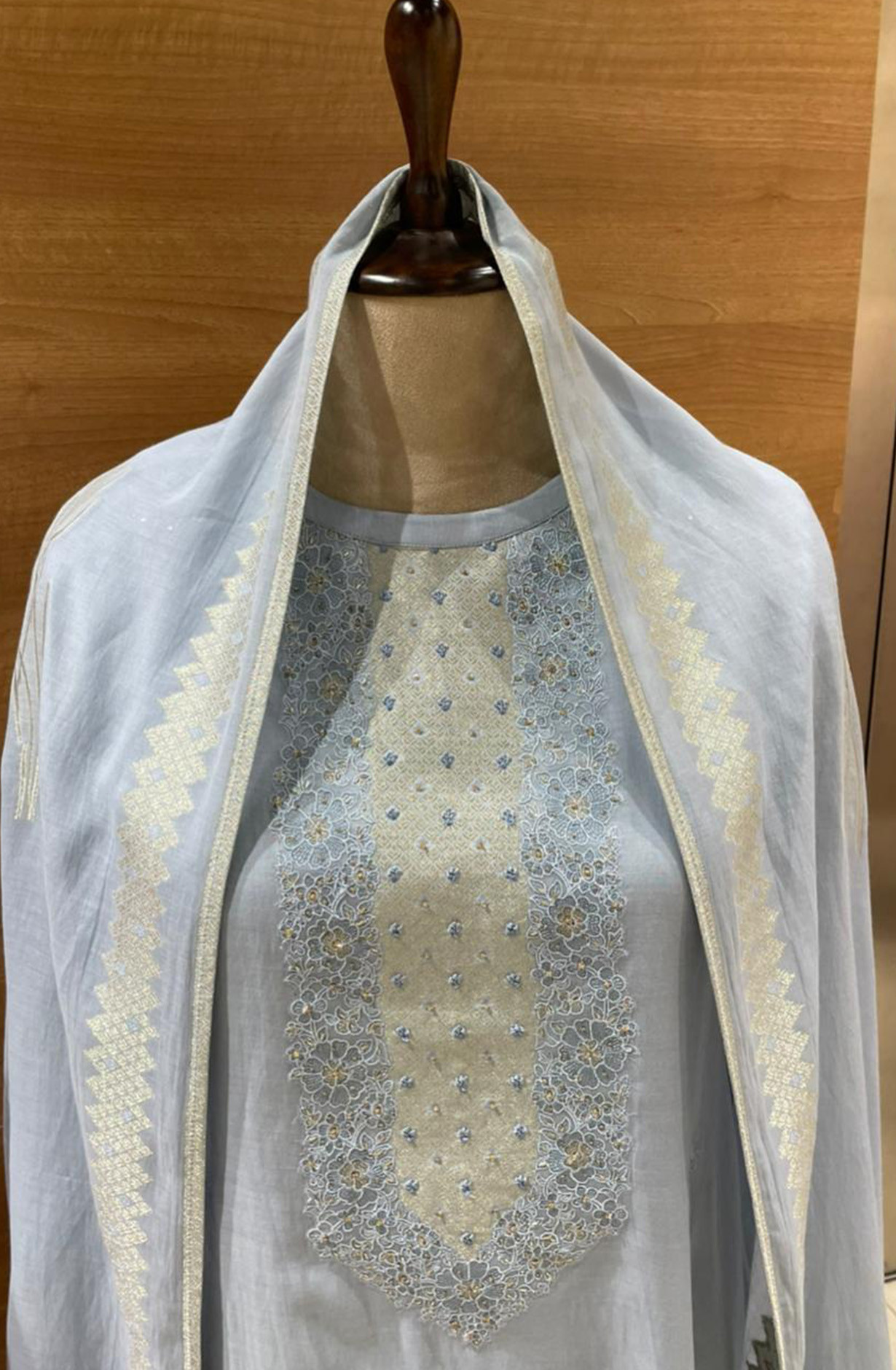 Blue Mul chanderi Beautiful Unstitch Suit Set with Dupatta - R157-SPR2629A