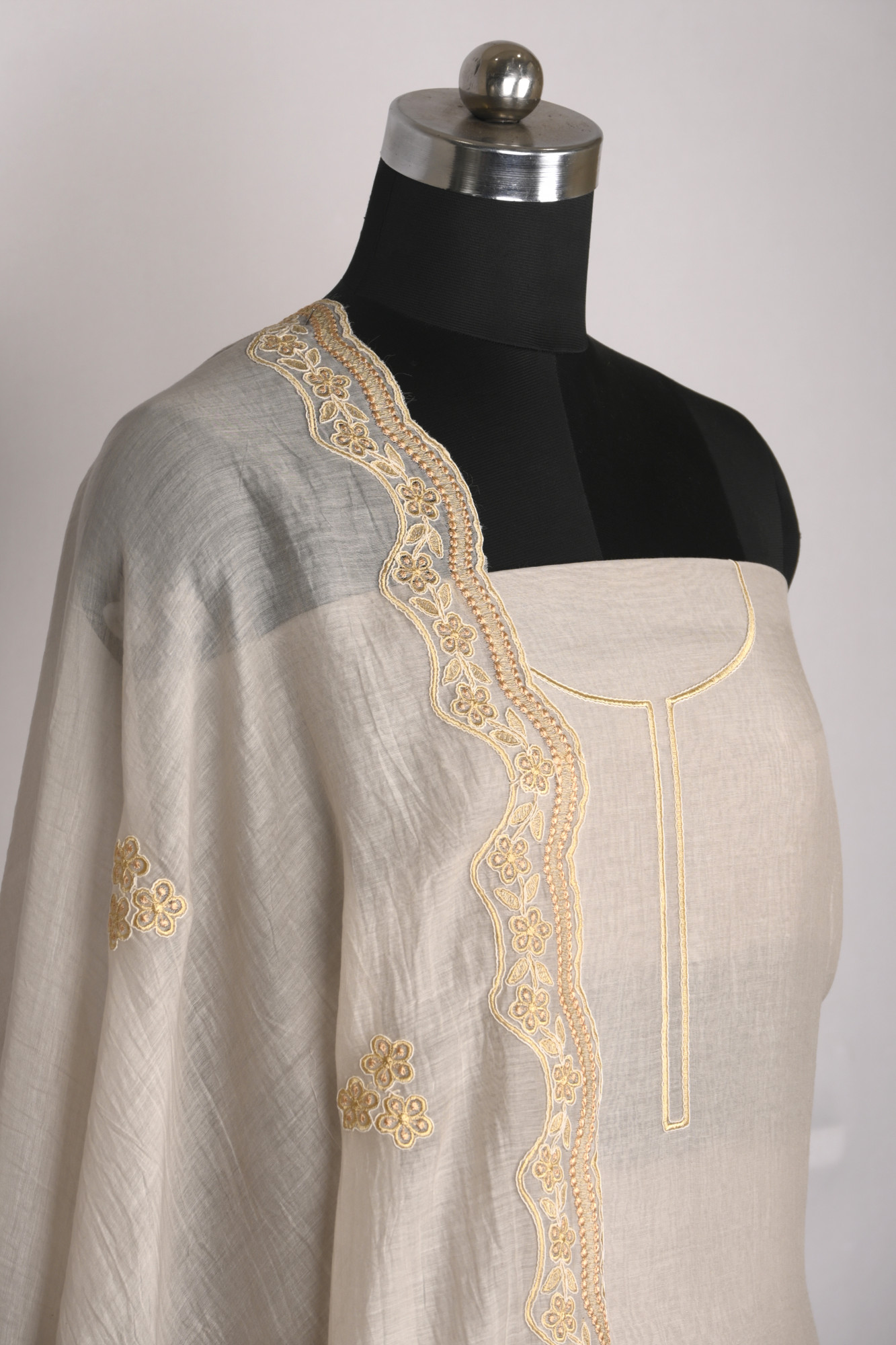 Grey Mul Cotton Beautiful Suit Set with Dupatta - 996-MCHEMB1108