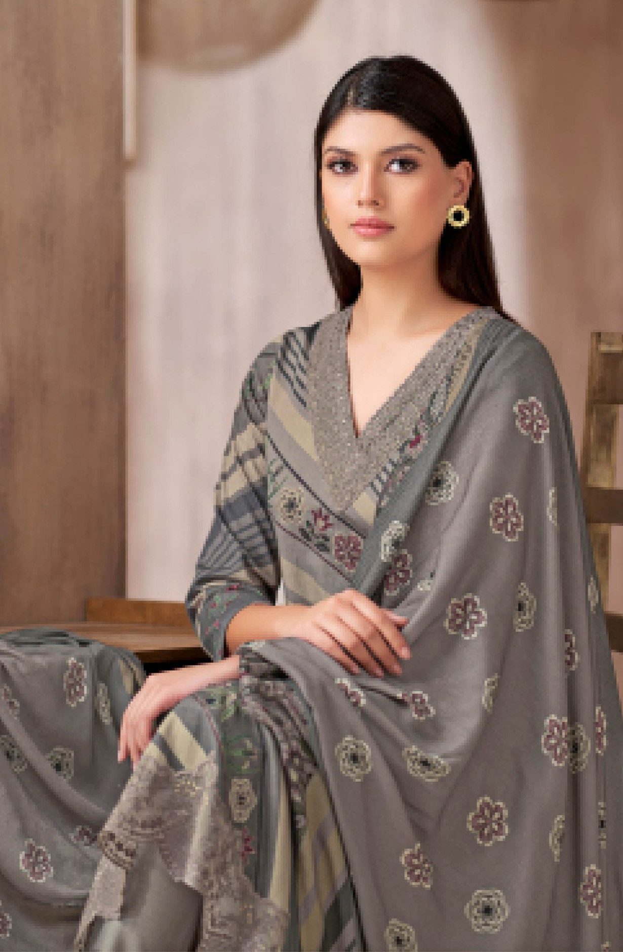 Grey pure corduroy Suit set with Dupatta- ISH5012