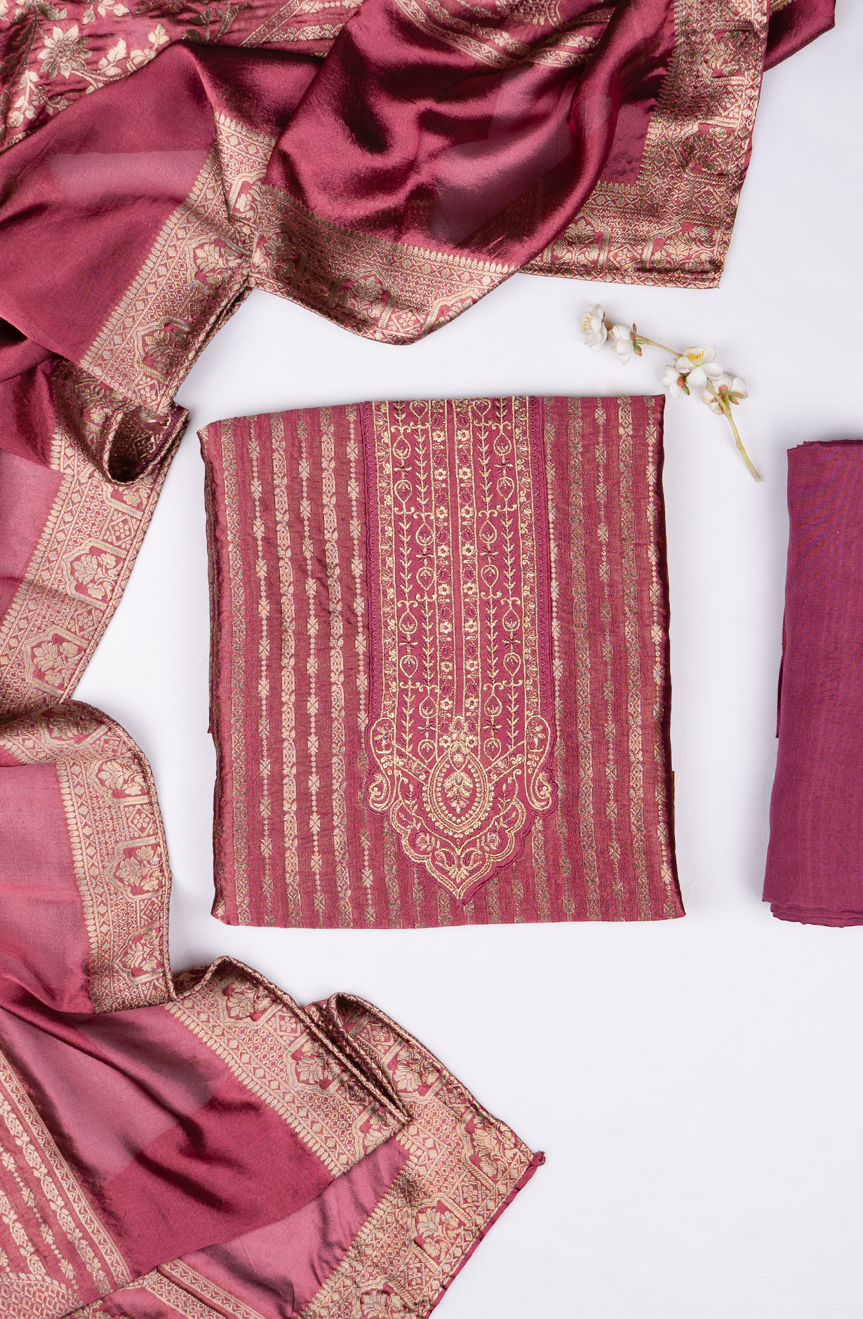 Magenta Banarsi Beautiful Suit Set with Dupatta - 131-KE11028C