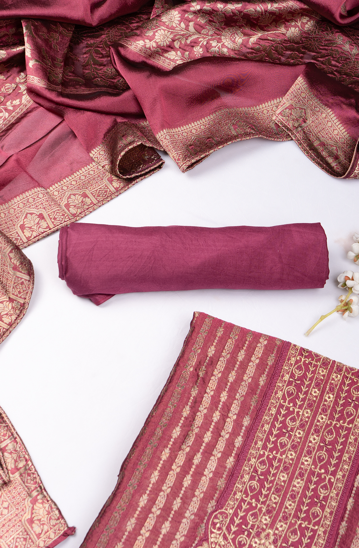 Magenta Banarsi Beautiful Suit Set with Dupatta - 131-KE11028C