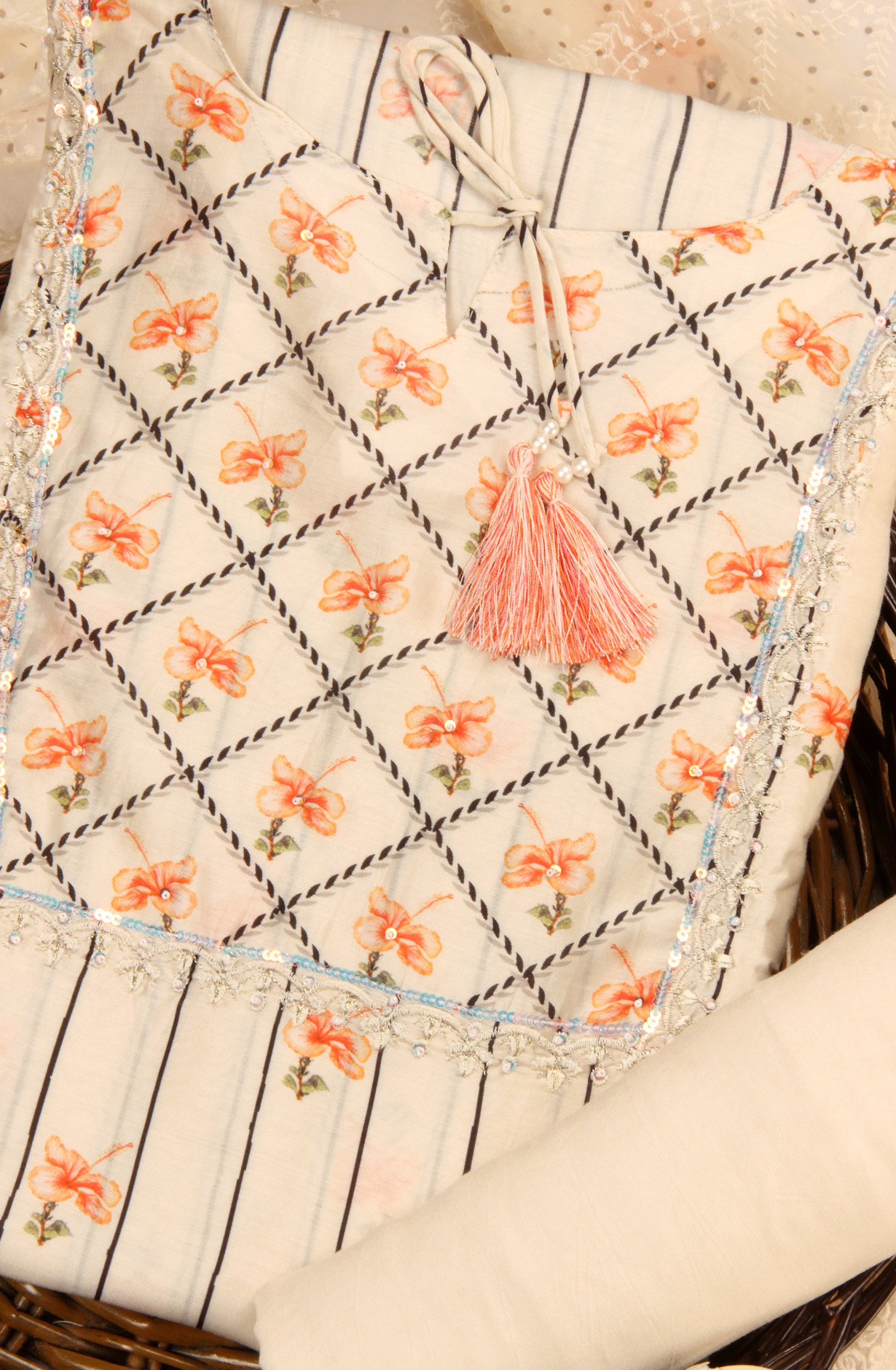 Cream Muslin Beautiful Salwar Kameez with Organza Dupatta - 131-MT9208