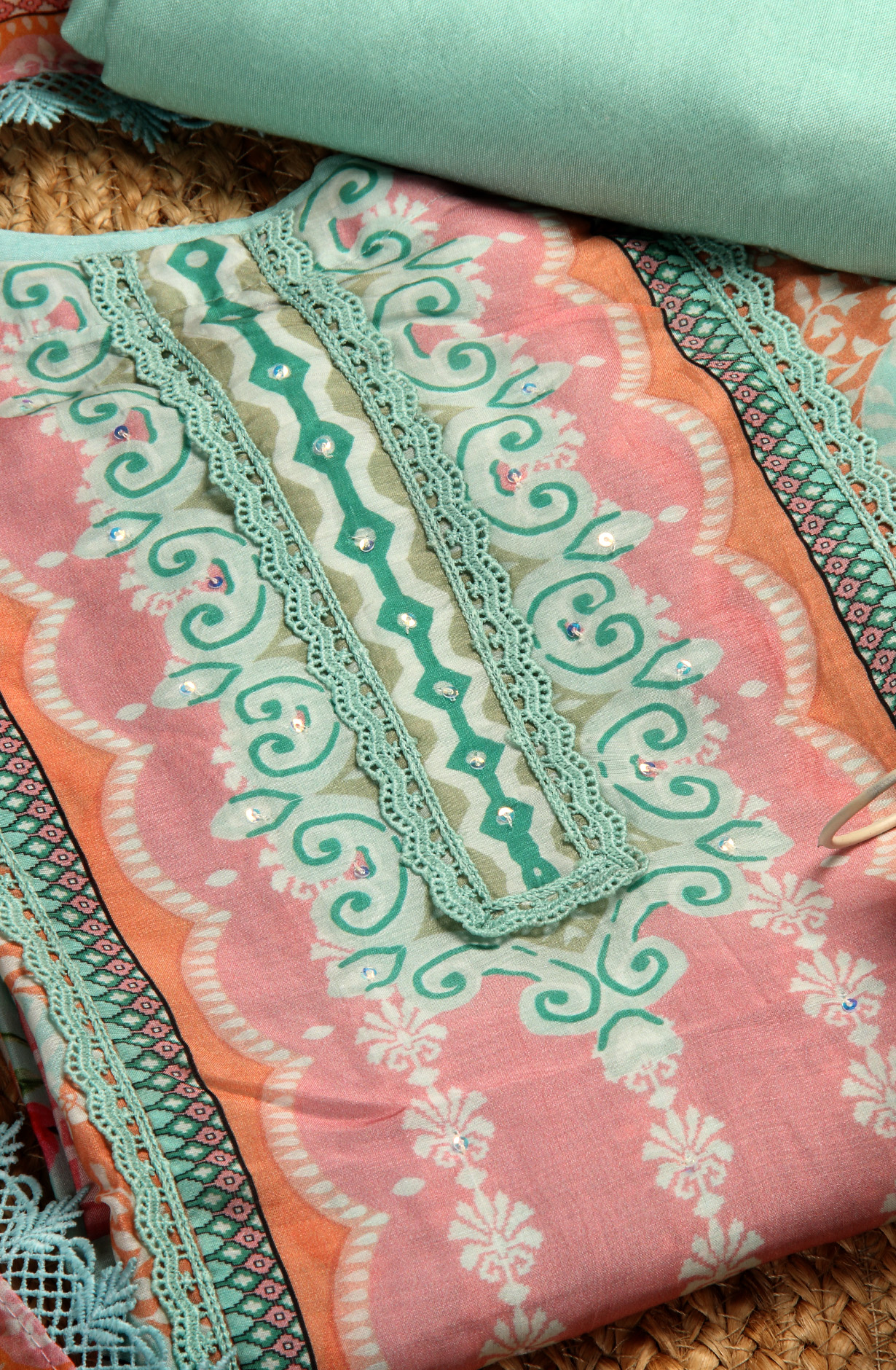 Semi-stitched Sea Green Beautiful Lacework Muslin Salwar Suit with Organza Dupatta - 131-MT9655