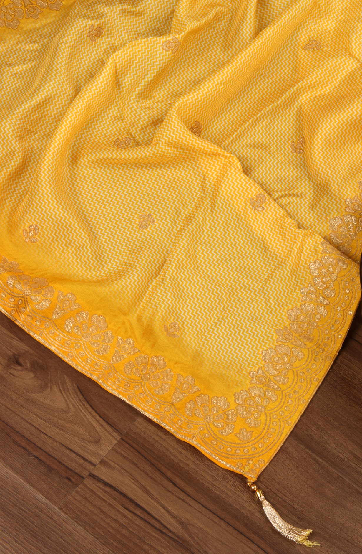 Yellow Beautiful Silk Salwar Kameez with Dupatta - 131-NAR2535A