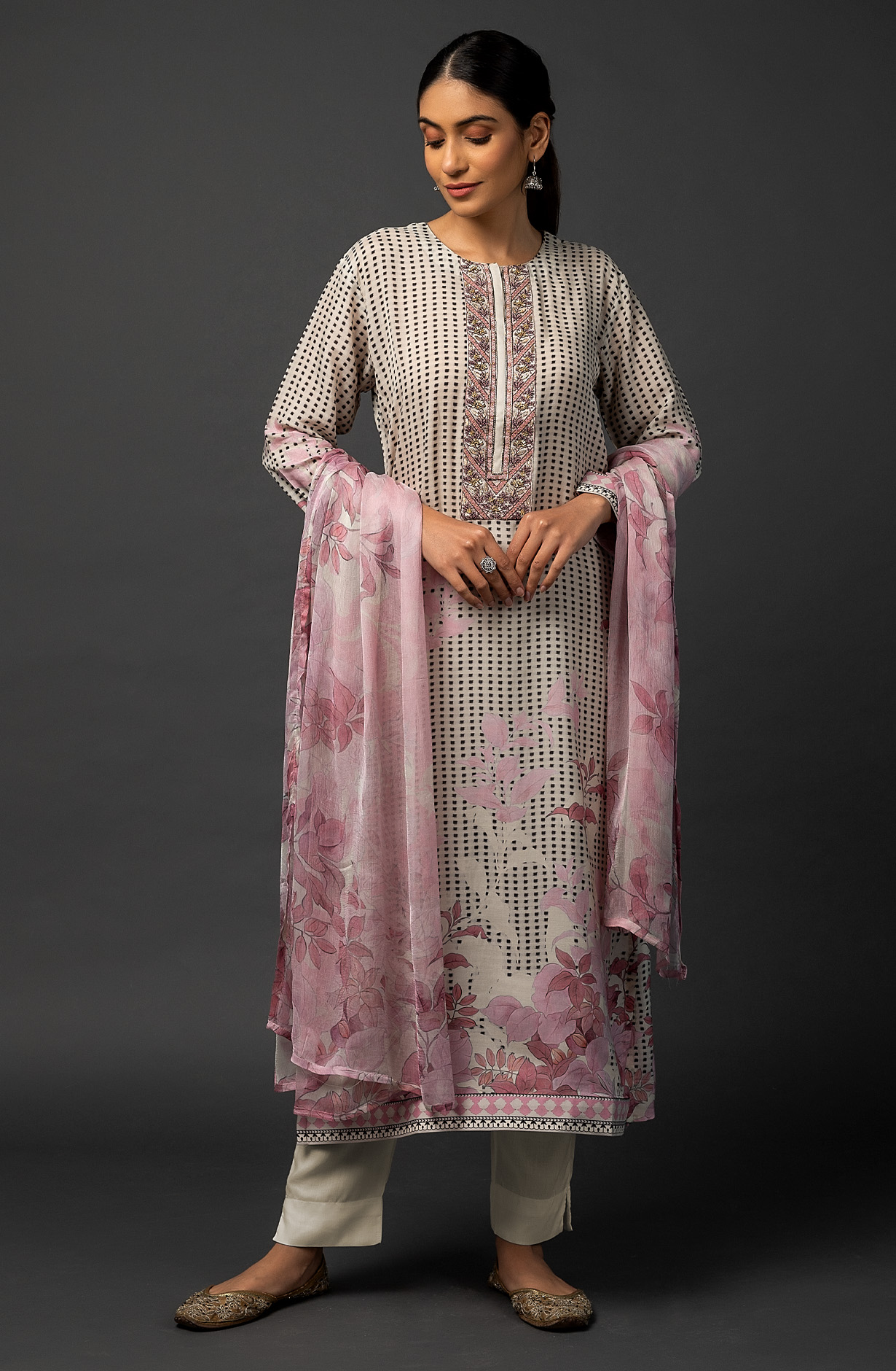 Cream Muslin Digital Print Beautiful Salwar Suit with Chiffon Dupatta - R157-SPR1452B