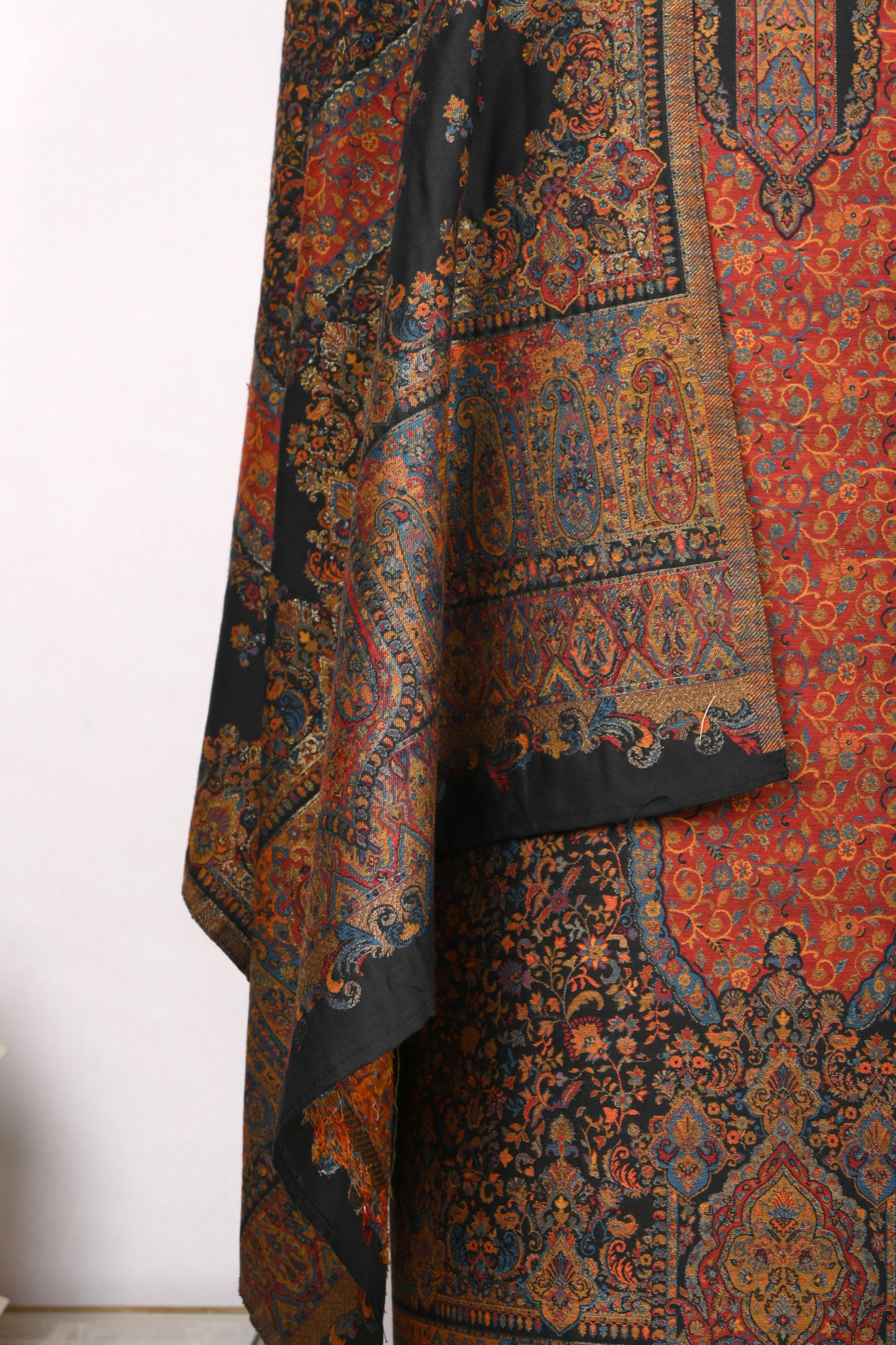 Black Pashmina Suit set with Dupatta- 1000-0411