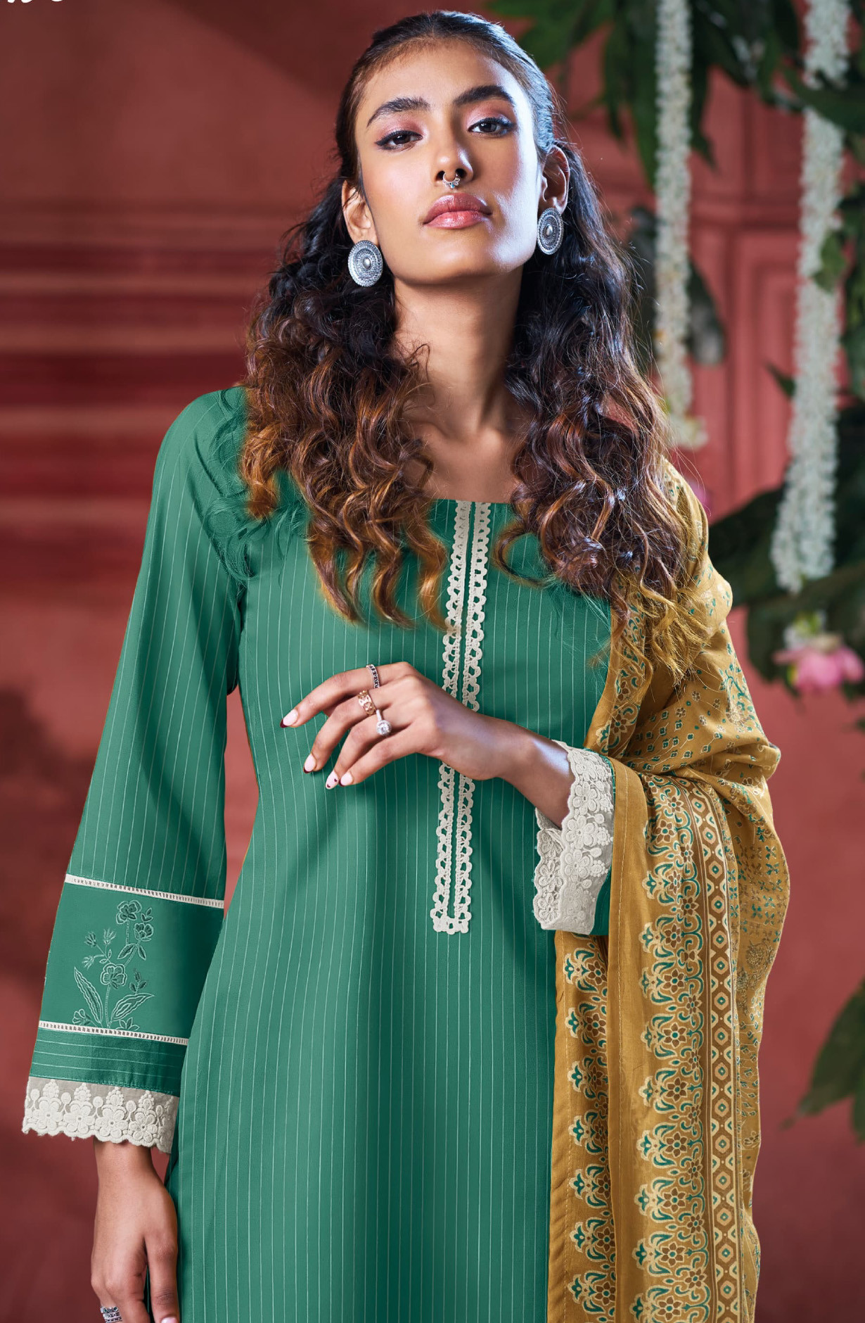 Green Cotton Beautiful Suit Set with Dupatta- MIR10326