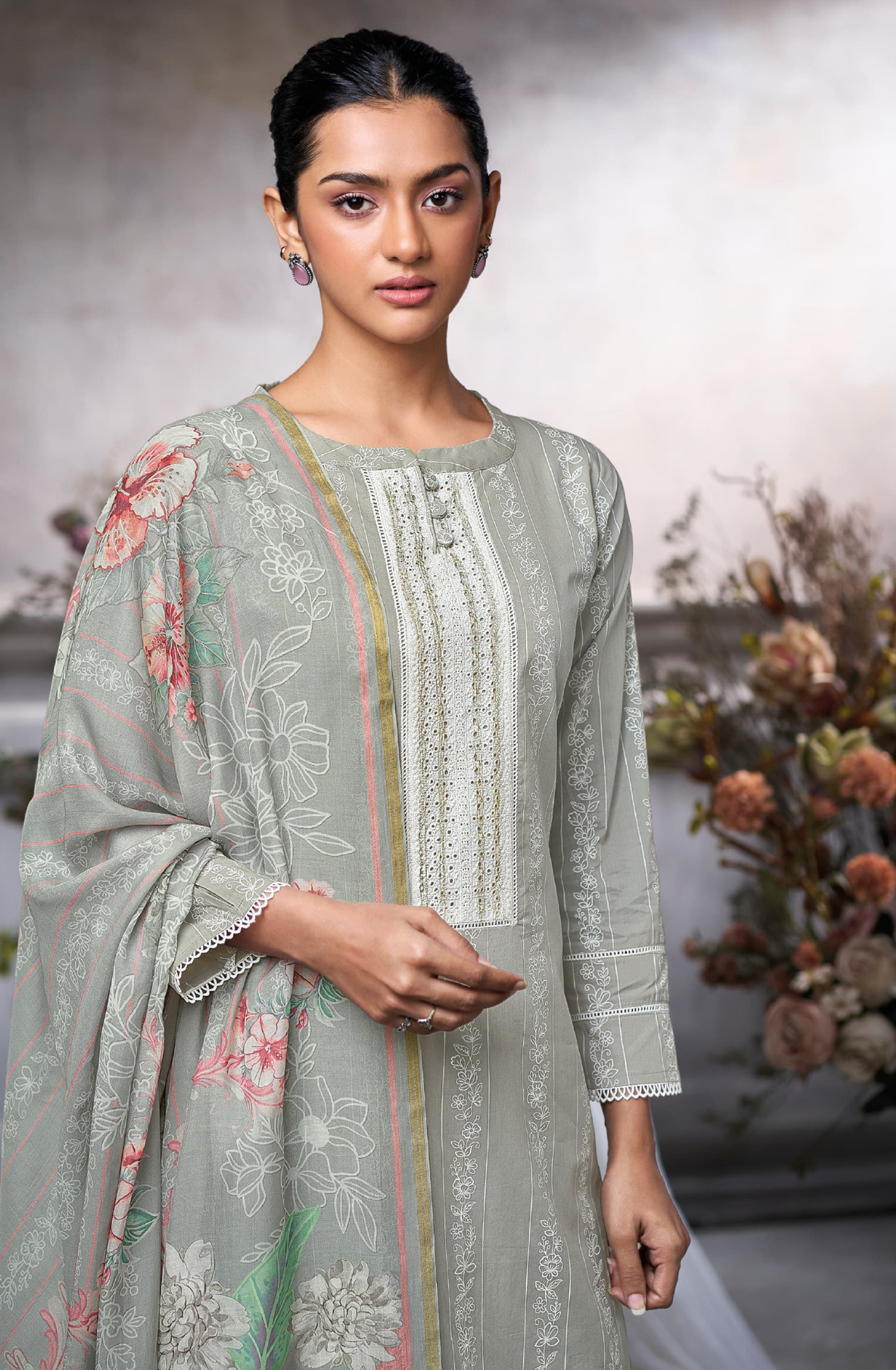 Grey Cotton Beautiful Suit Set with Dupatta- VAA10352