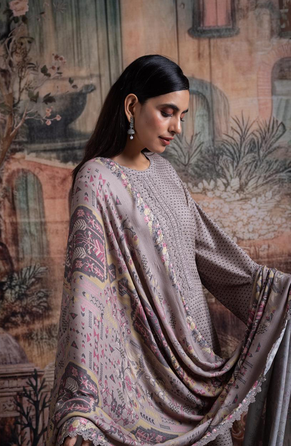 Brown Pashmina Digital Printed Suit with Pashmina Dupatta - SIY2038C