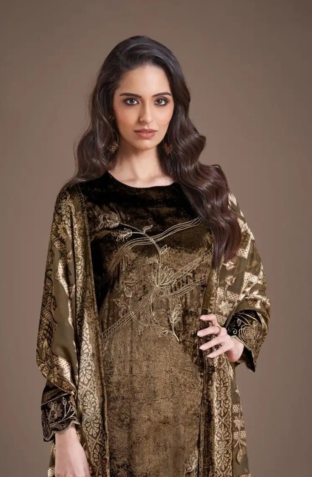 Brown Pure Viscose Velvet Suit with Dupatta - RIT8851A