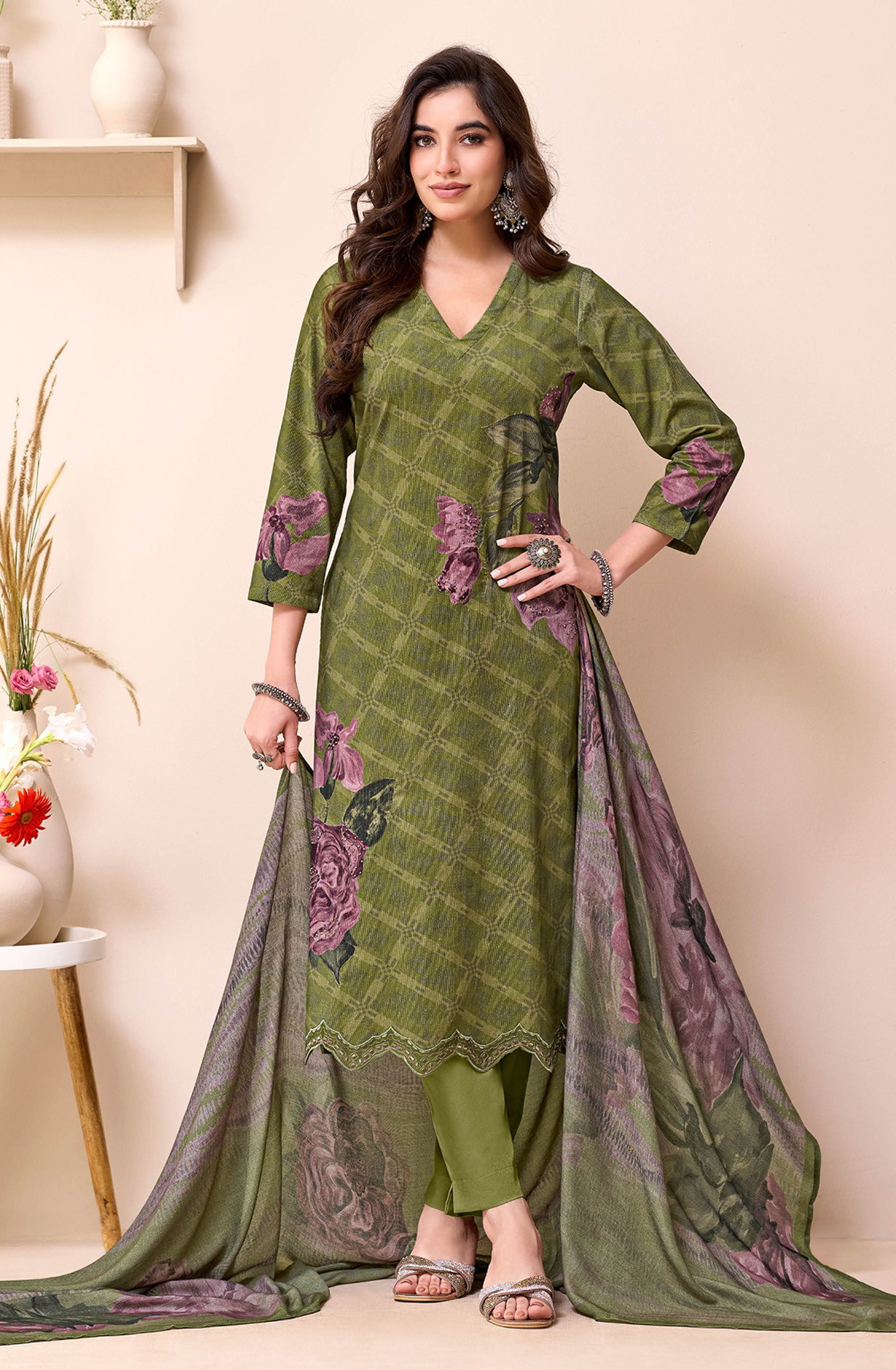 Green pure corduroy Suit set with Dupatta- ROS777
