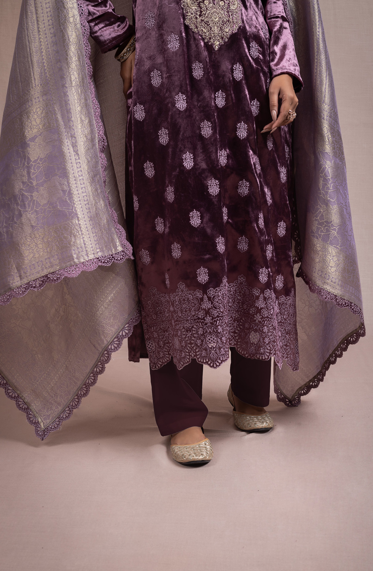 Purple Pure Velvet Suit Set with Beautiful Dupatta - KAA2117B