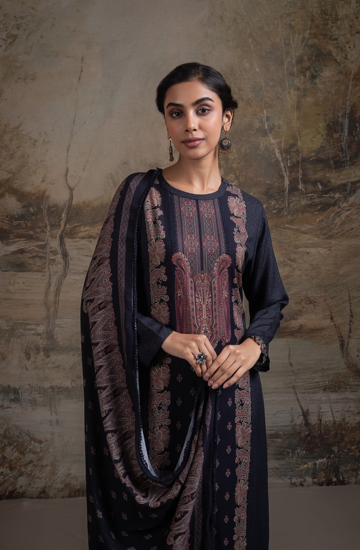 Black Pashmina Digital Printed Suit Set with Dupatta - QAA2130B