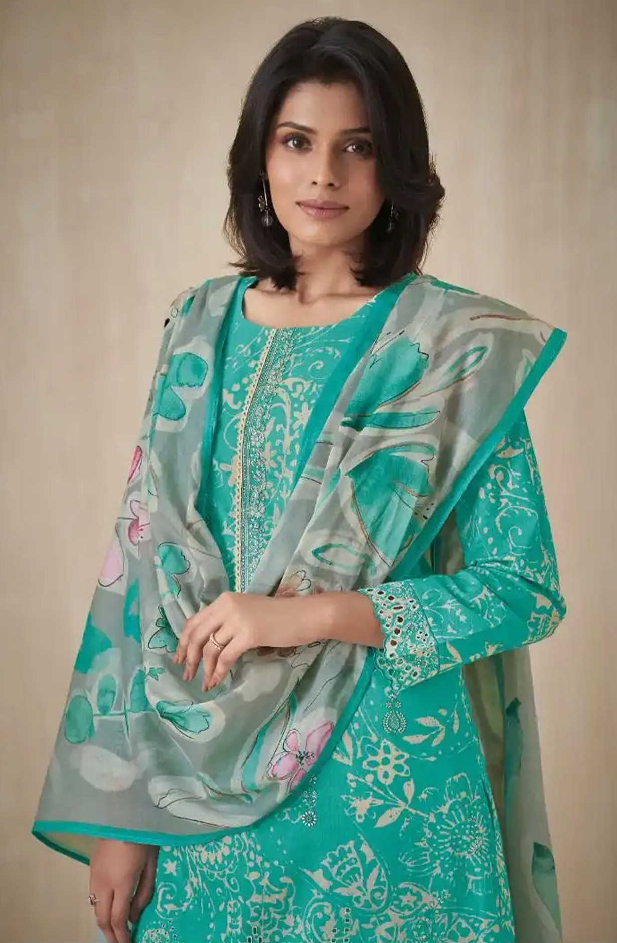 Firozee premium lawn cotton Suit Set with Dupatta - INA13091D