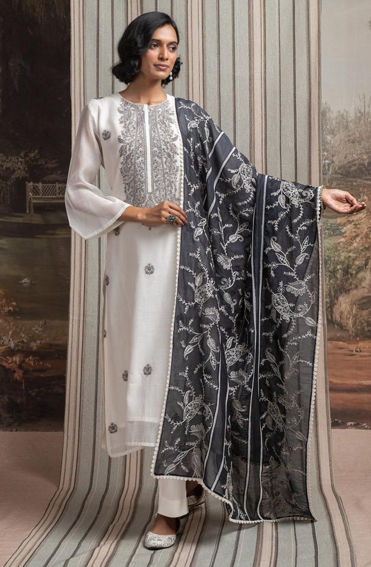 Black Pure Mul Chanderi Embroidered Beautiful Suit Set with Dupatta - R157-SPR2578