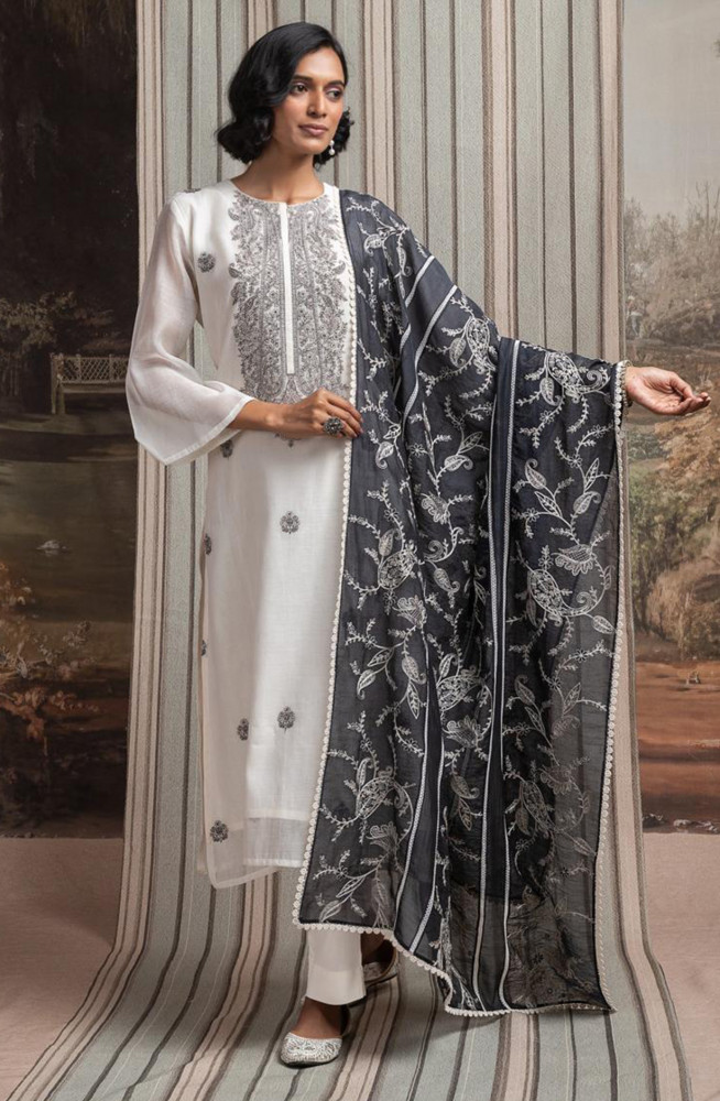 Image of Black Pure Mul Chanderi Embroidered Beautiful Suit Set with Dupatta - R157-SPR2578
