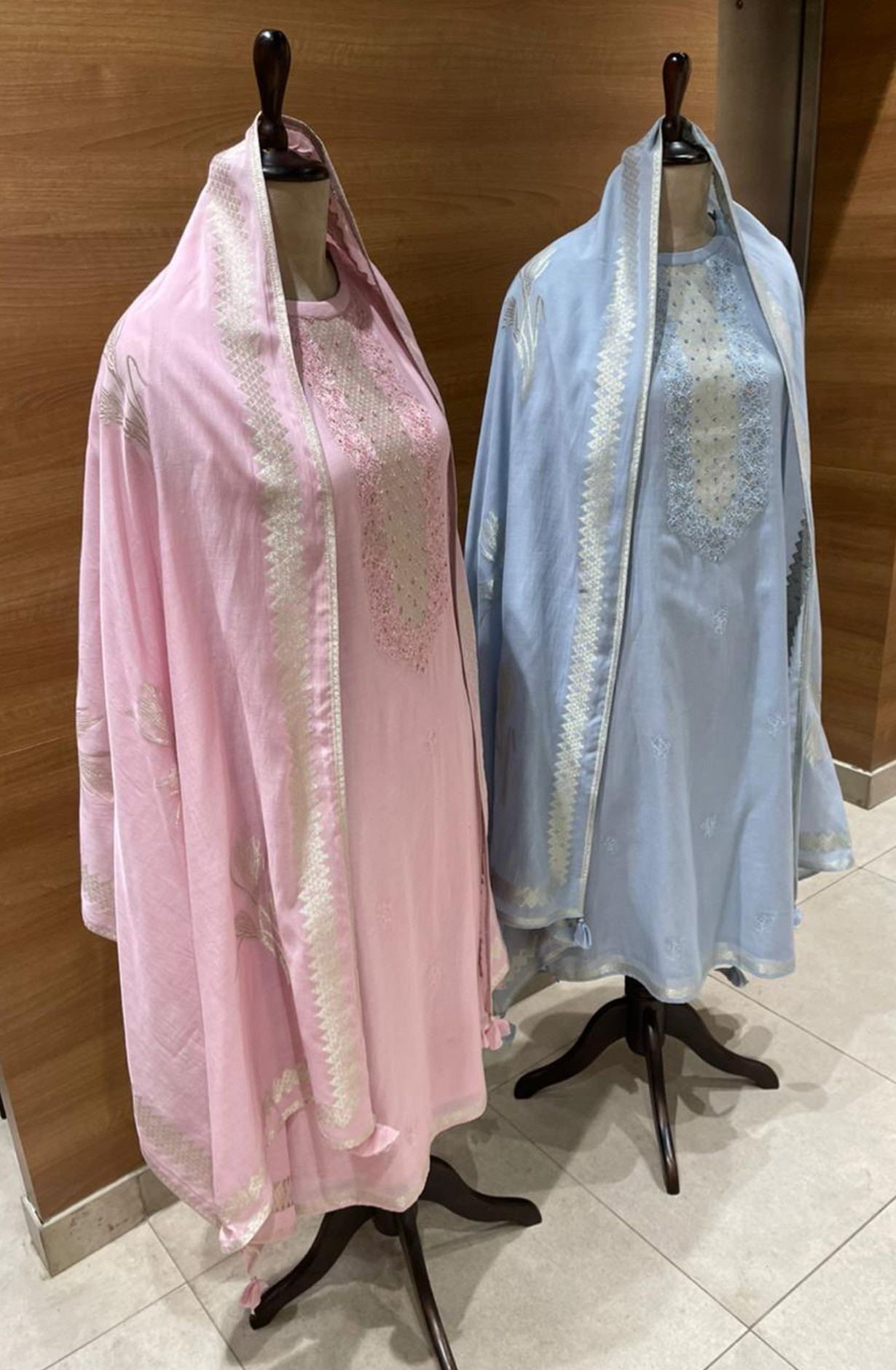 Blue Mul chanderi Beautiful Unstitch Suit Set with Dupatta - R157-SPR2629A