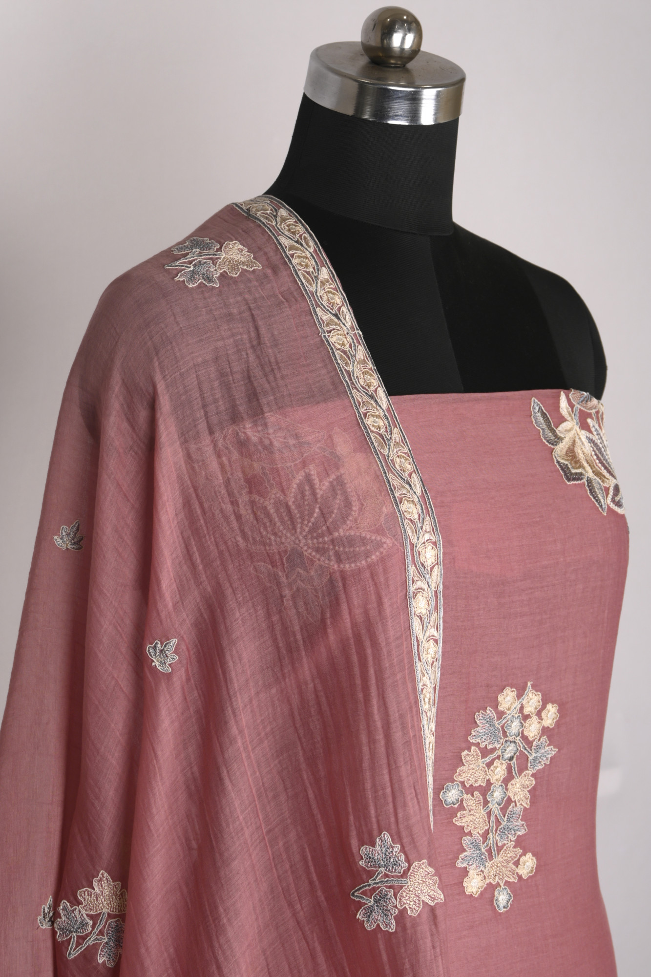 Peach Mul Cotton Beautiful Suit Set with Dupatta - 996-MCHEMB1102A