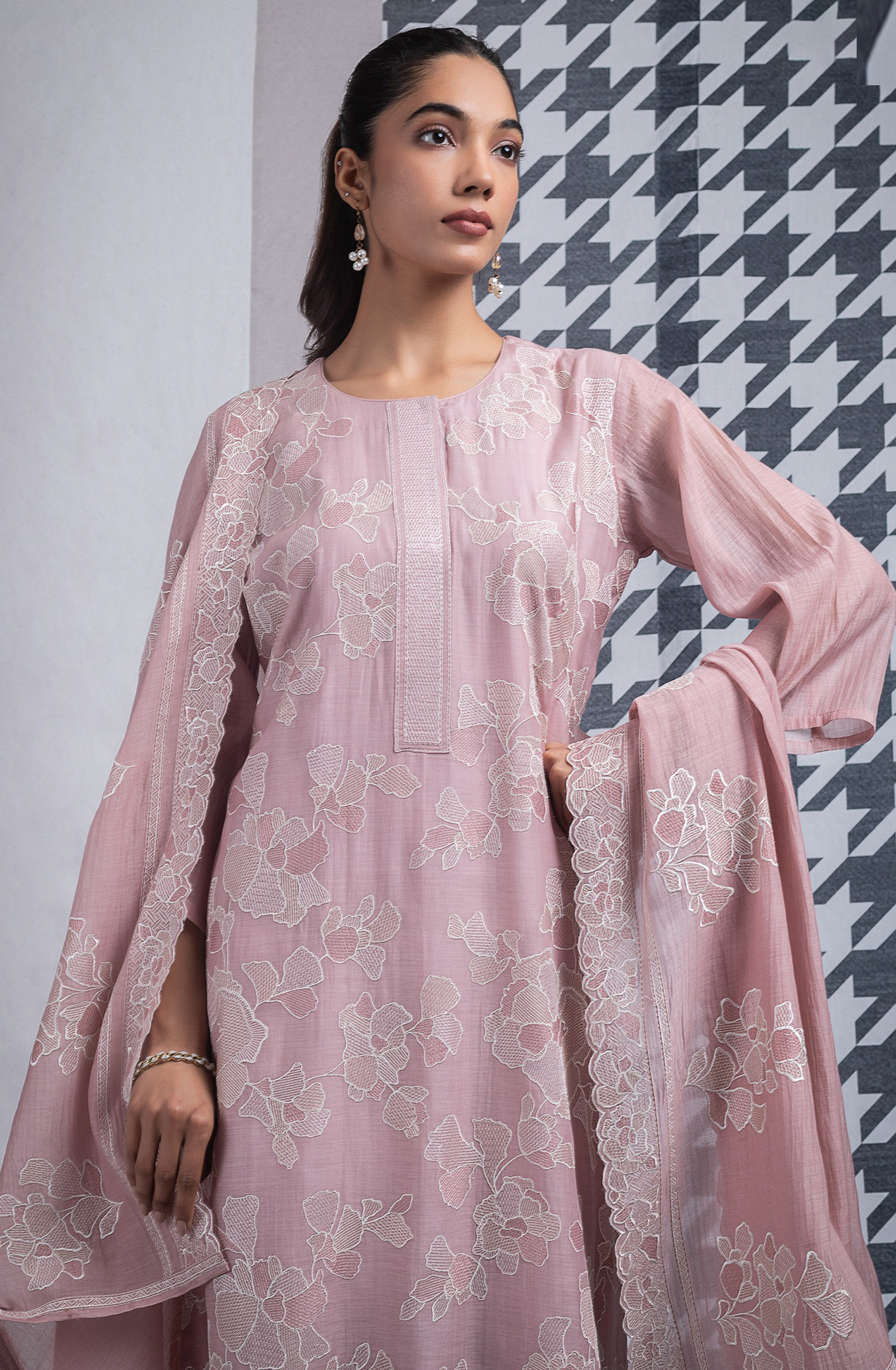 Peach Mul Chanderi Suit set with Dupatta - R157-SPR2576C