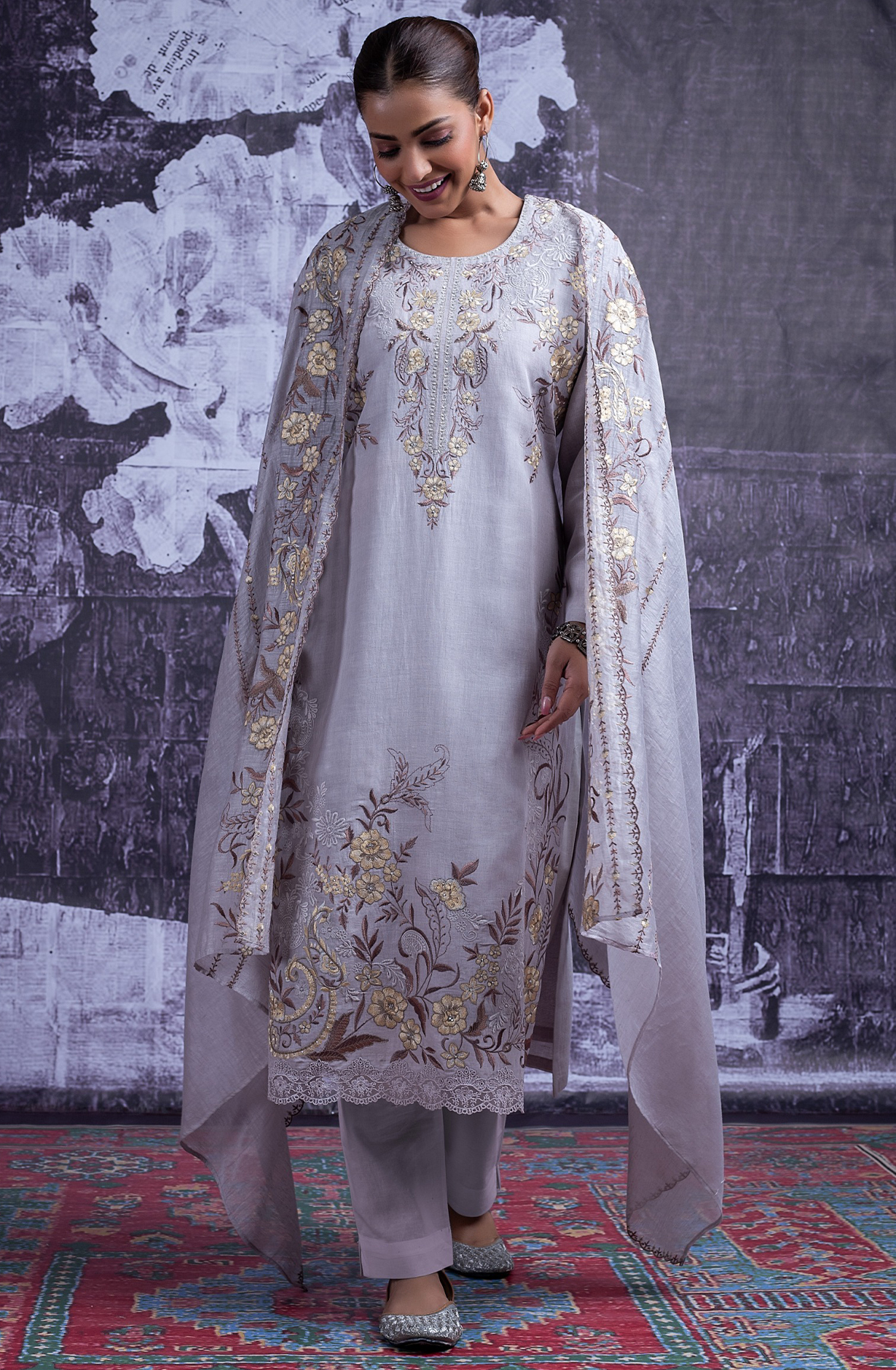 Grey Pure Linen Beautiful Suit set with Dupatta - TRI2476A