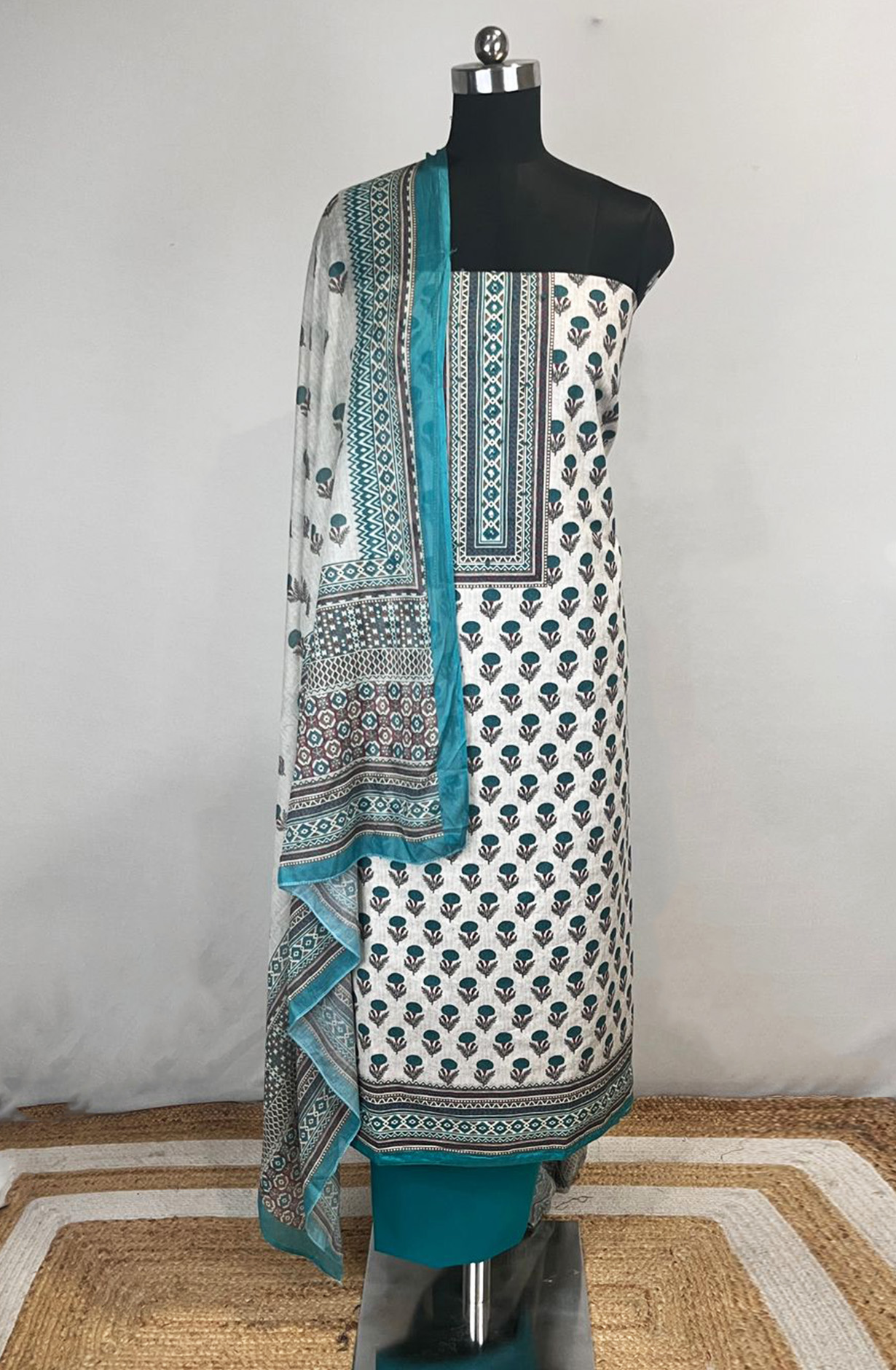 Green Cotton Unstitched Beautiful Suit Set with Dupatta - 131-KJ6538B