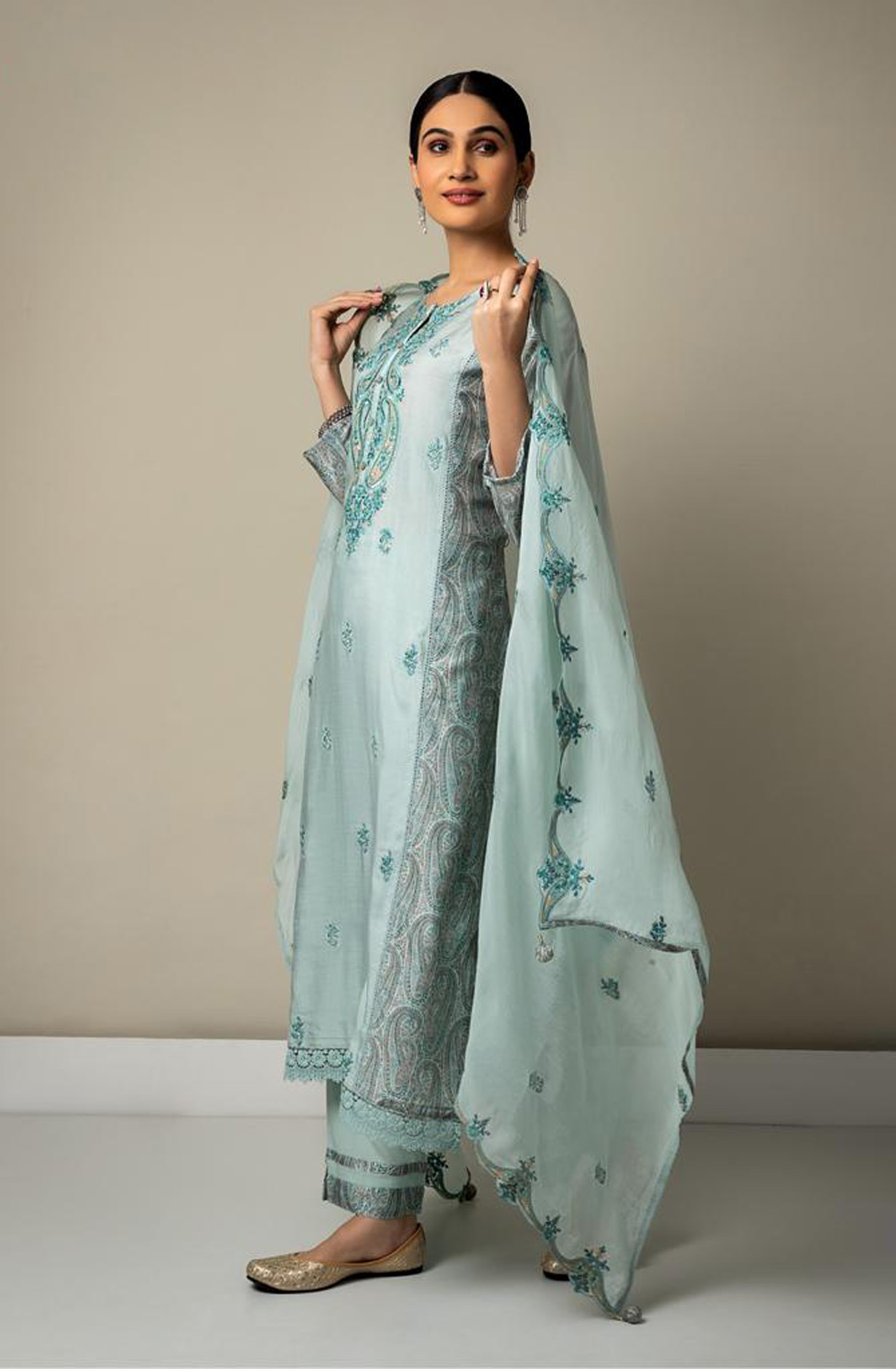 Sea Green Muslin Beautiful Festive Salwar Kameez with Organza Dupatta - R157-SPR1540C