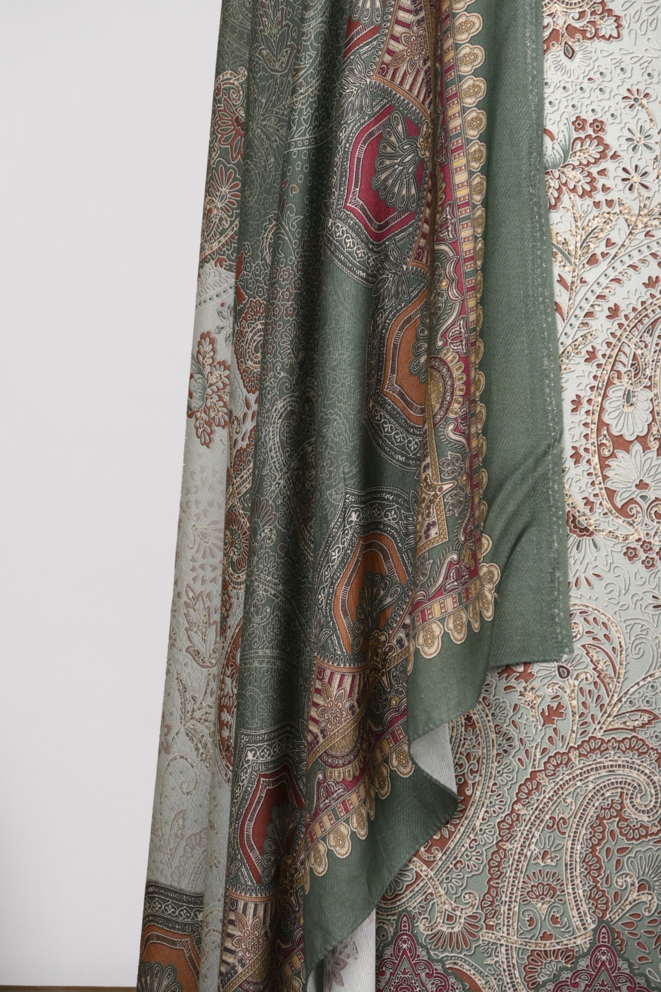 Green Digital Printed Spun Suit set with Spun Dupatta- KOH14293