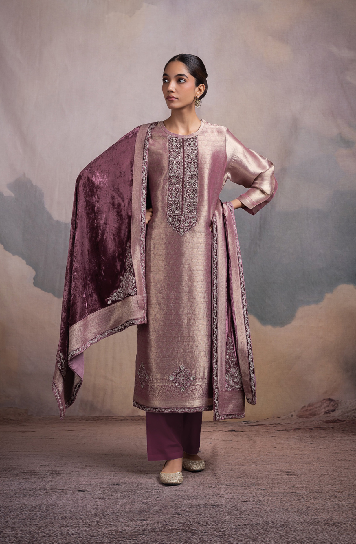 Pink Pure Silk Jacquard Suit Set with Velvet Dupatta - KAN2124A