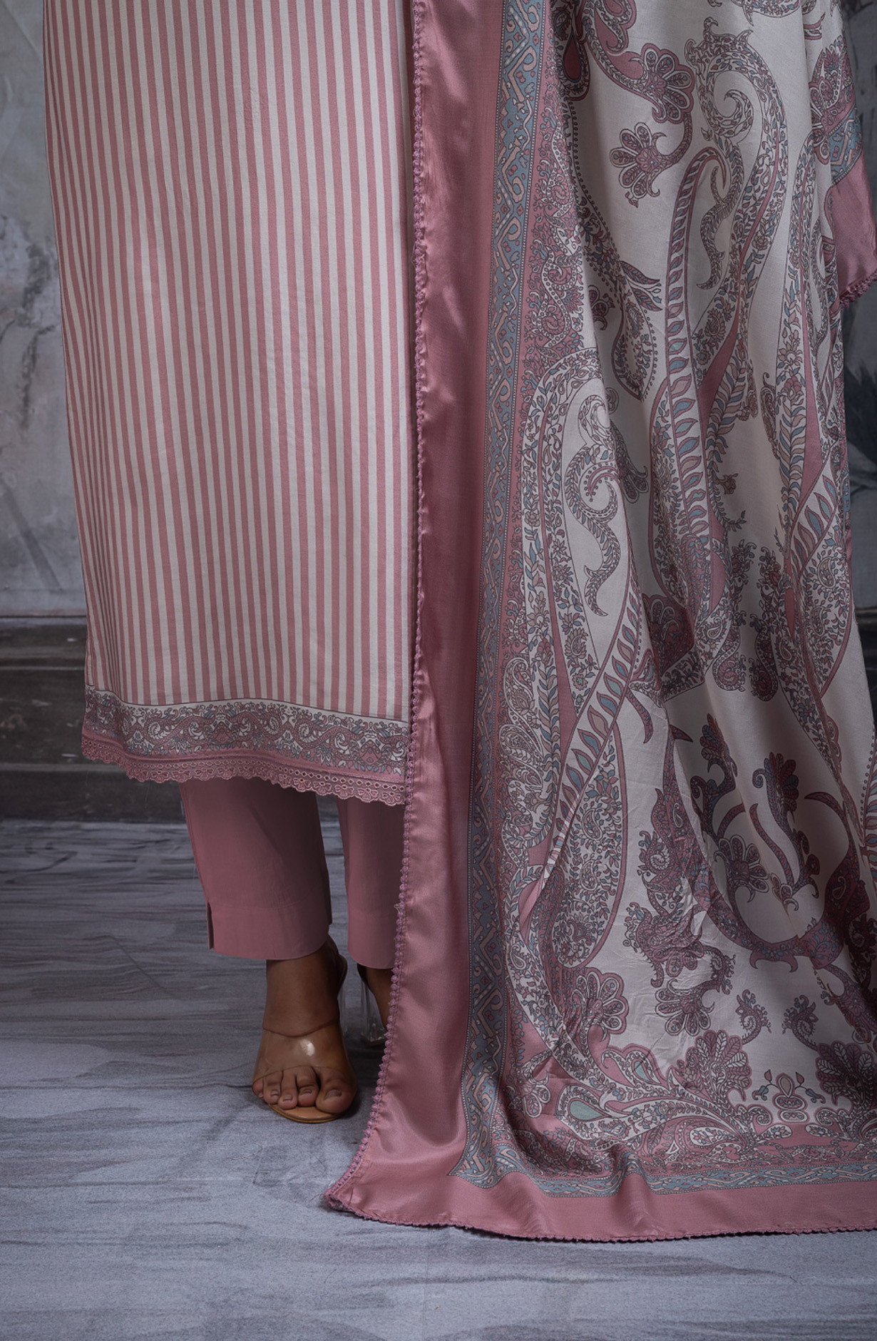 Pink pure muslin digtal printed beautiful Suit Set with Dupatta - PRENT117A