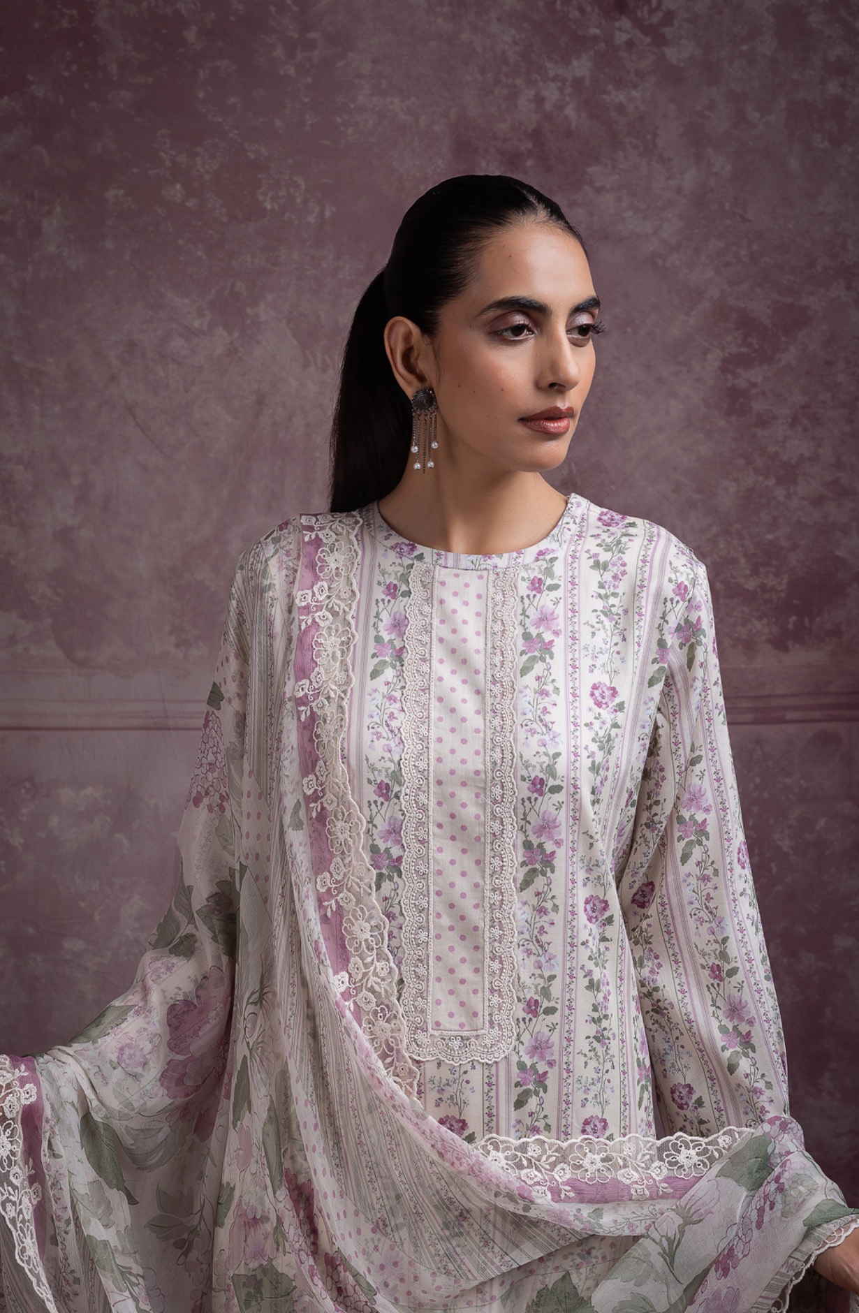 Purple Very finner cotton beautiful Suit Set with Dupatta - VENNT139B