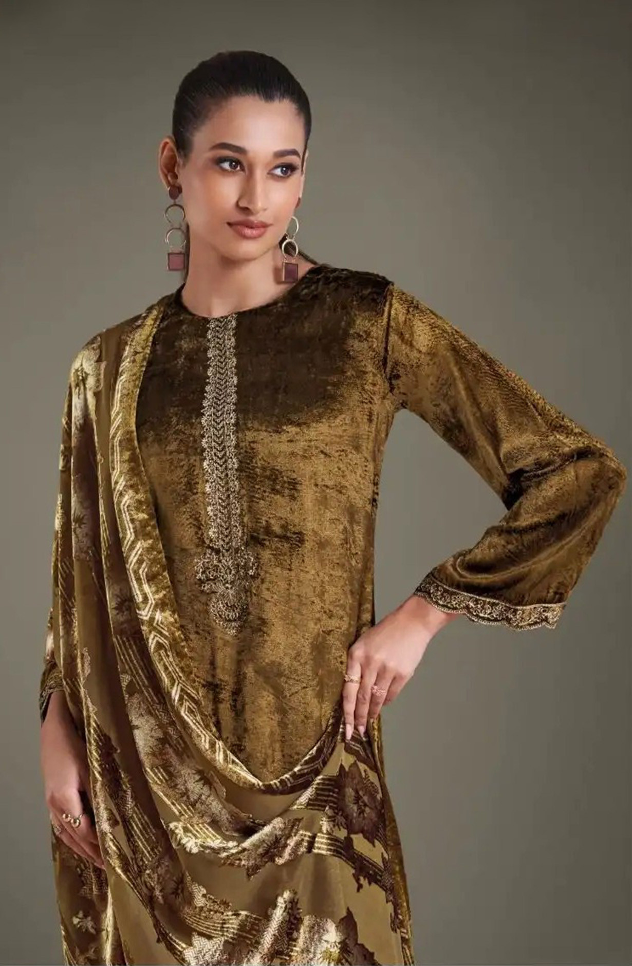 Mustard Pure Viscose Velvet Suit with Dupatta - RIT8861C