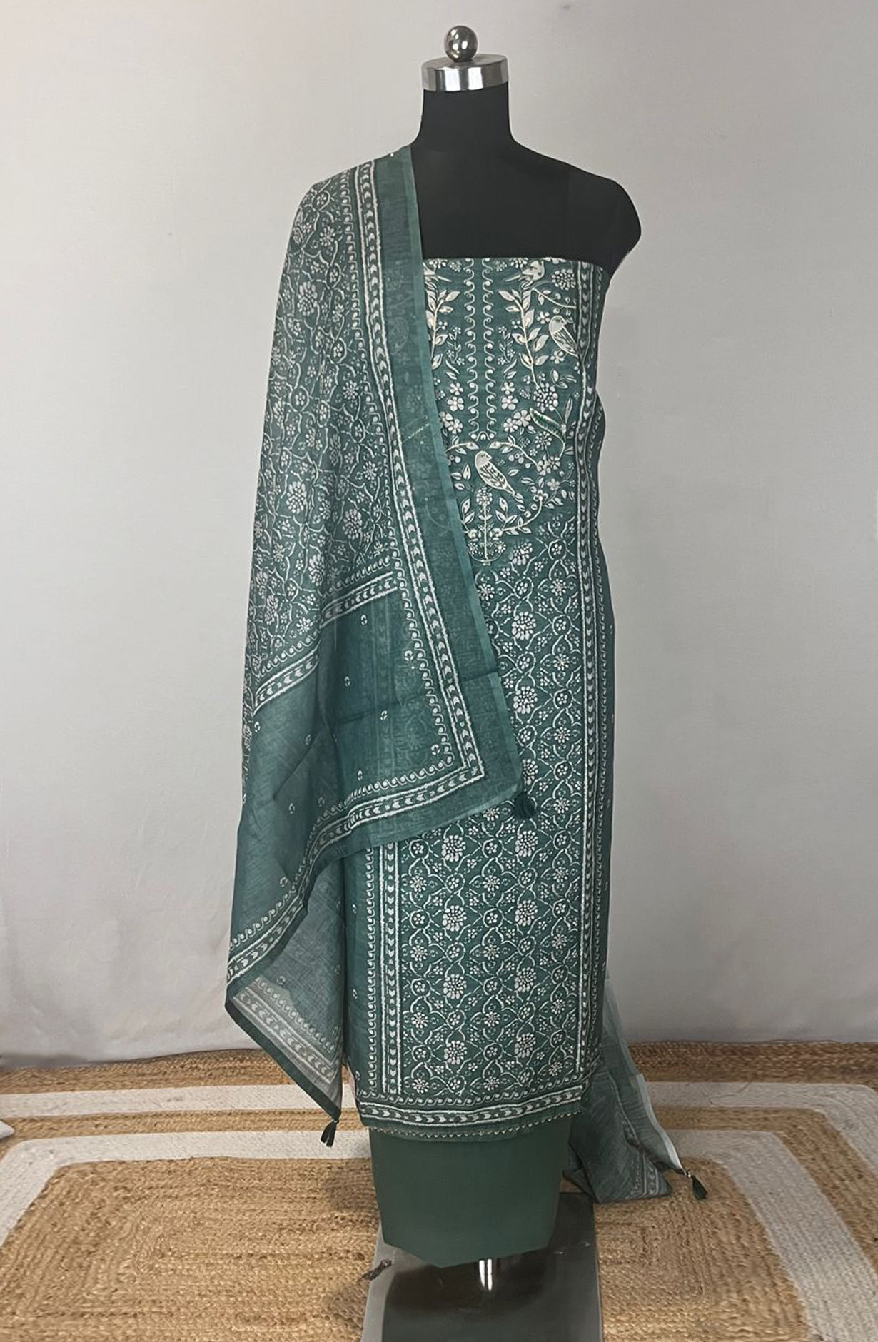 Green Linen cotton Beautiful Suit Set with Dupatta - 1020-5766
