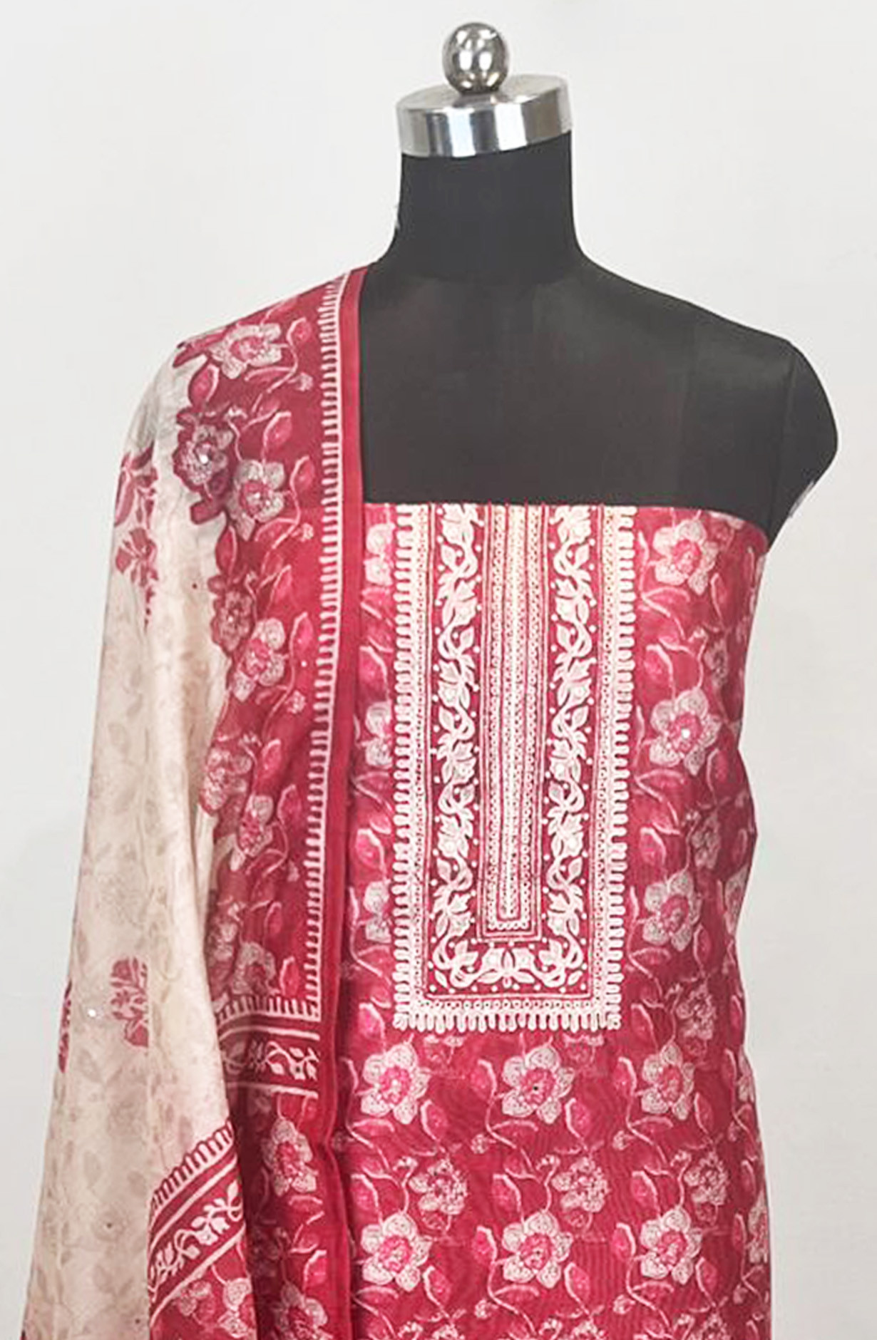 Red printed Chanderi Beautiful Suit Set with Dupatta - 131-KE5476C