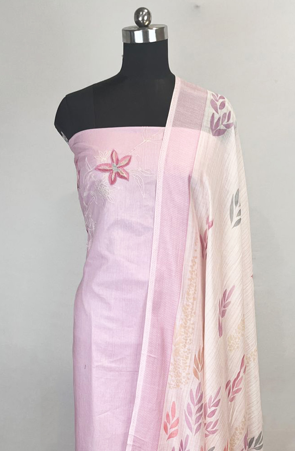 Lavender Beautiful Cotton Unstitched Suit Set with Dupatta - FRI7061D