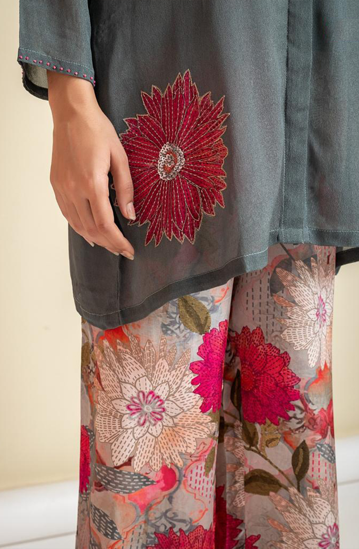 DALI Crepe Olive Green Printed Collar Co-ord Set - 349-S17 - Available Size L XXL