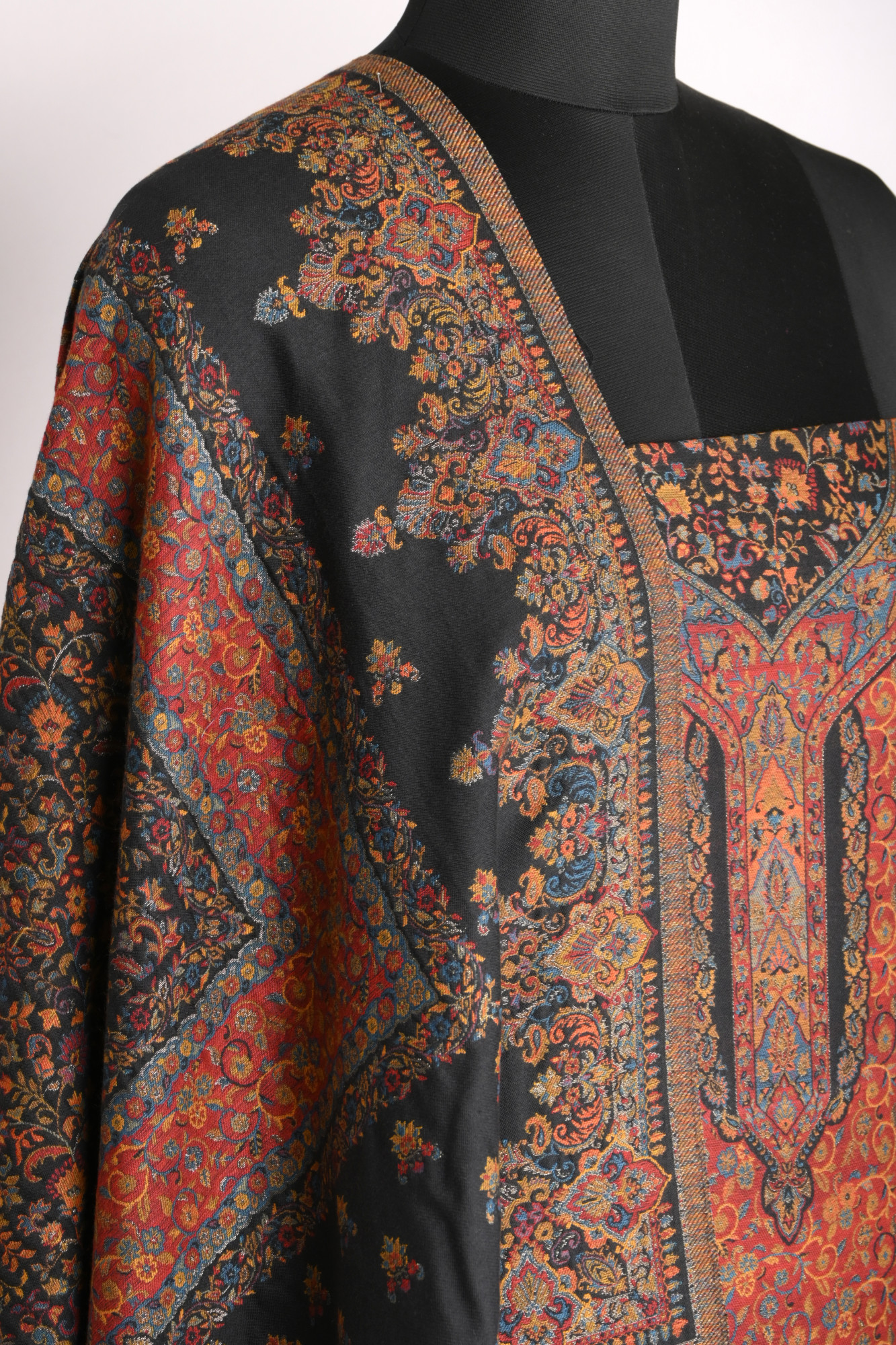 Black Pashmina Suit set with Dupatta- 1000-0411