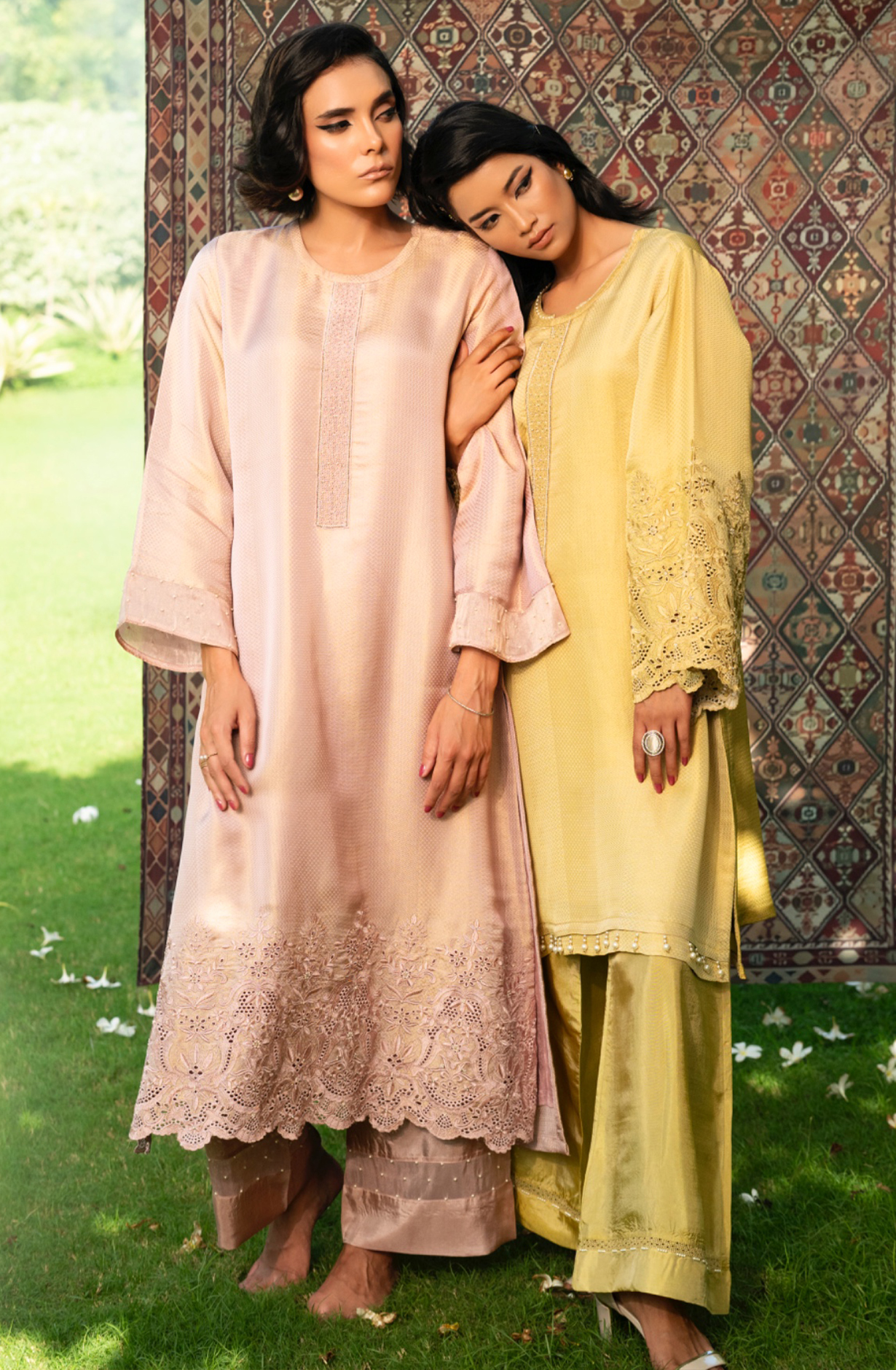 Peach Silk Jacquard Suit Set with Tissue Dupatta - ITSST2001A