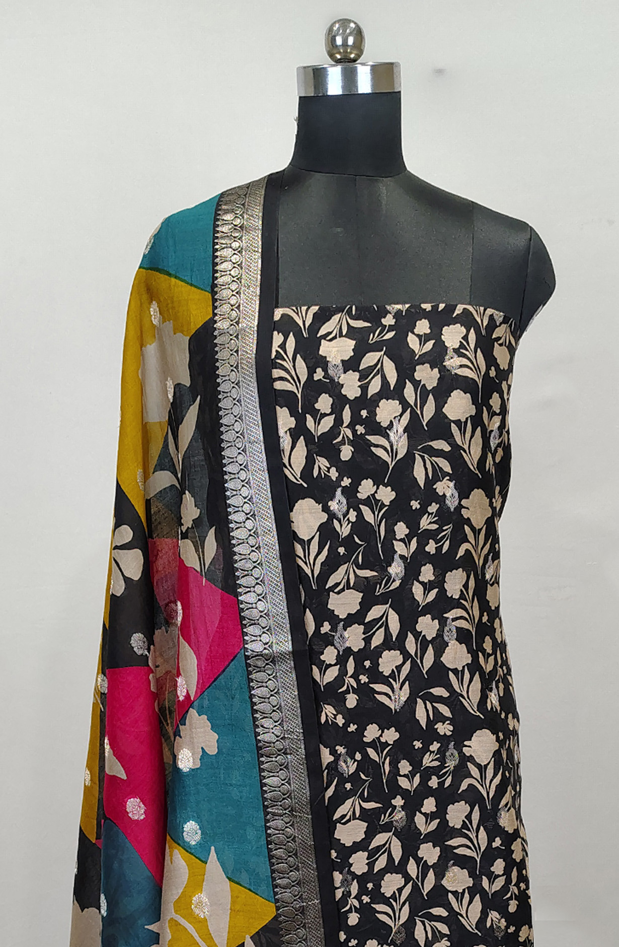 Black Beautiful Maheshwari Unstitched Suit with Dupatta - 1028-CHNTRS1101D