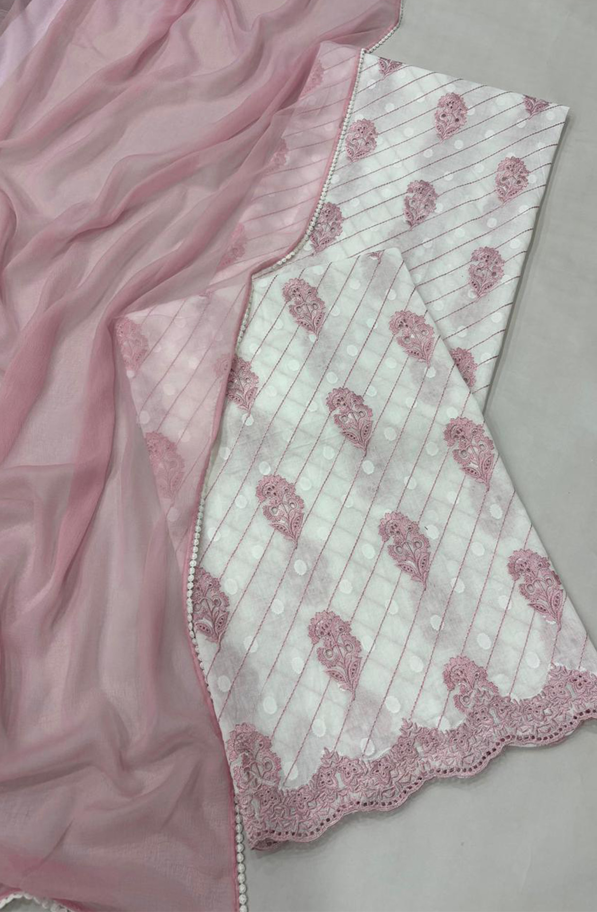 Pink pure cotton unstitched beautiful Suit Set with Dupatta - SAHNT120A