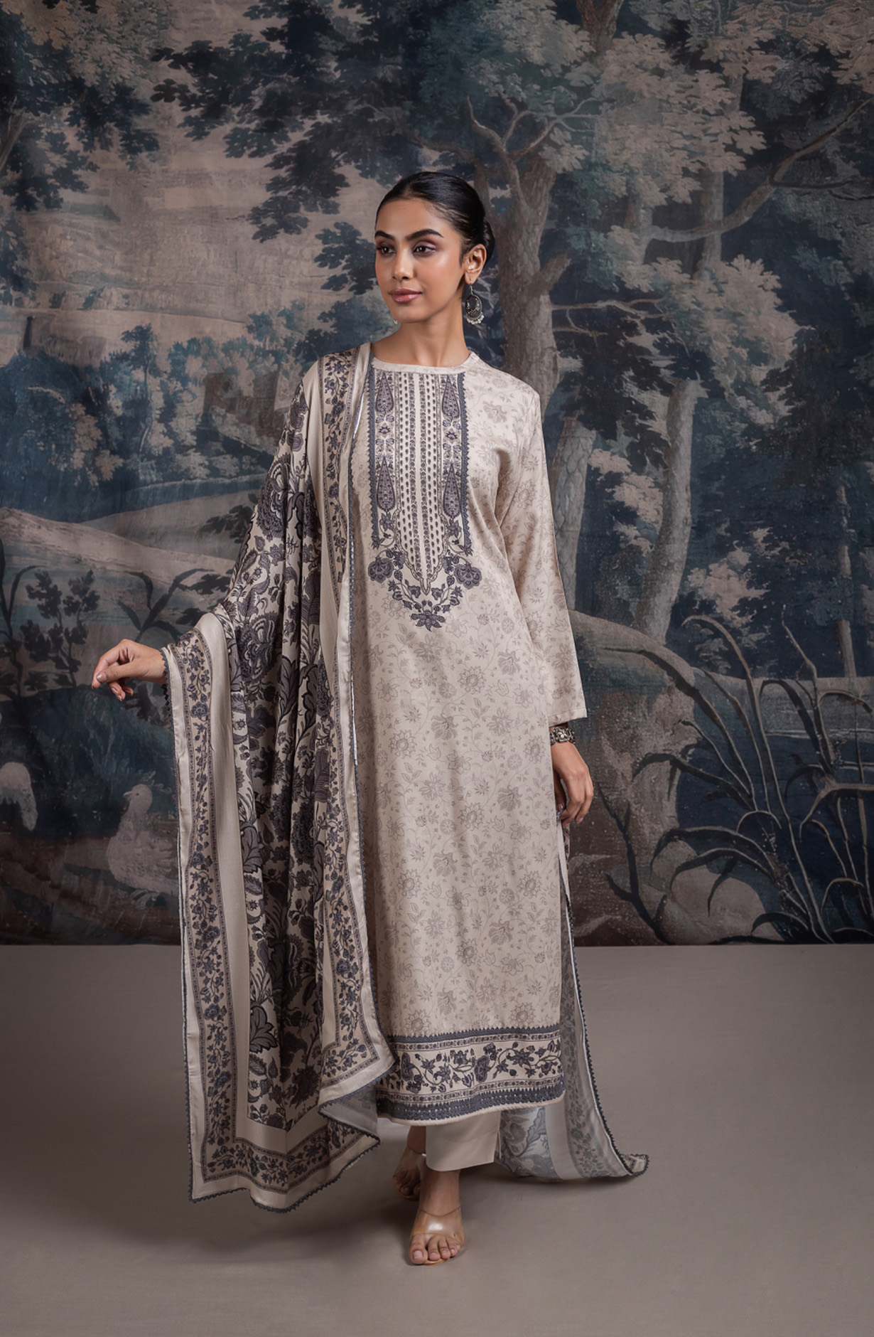 Grey Pashmina Digital Printed Suit Set with Dupatta - RUA2125A