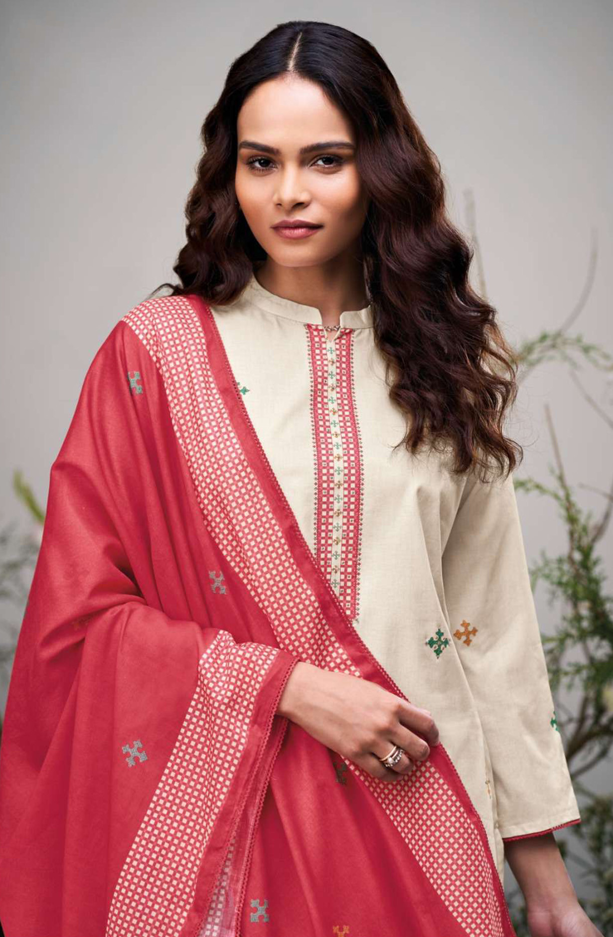 Red premium cotton Unstitched Suit Set with Dupatta - ELIS4469C